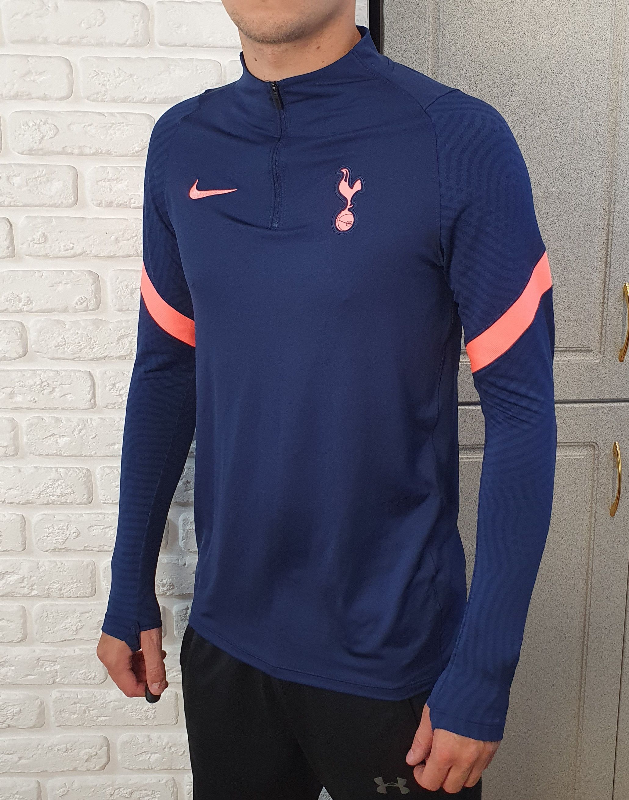 Nike Nike Tottenham Hotspur long sleeve drill top size M Size US M / EU 48-50 / 2 - 2 Thumbnail