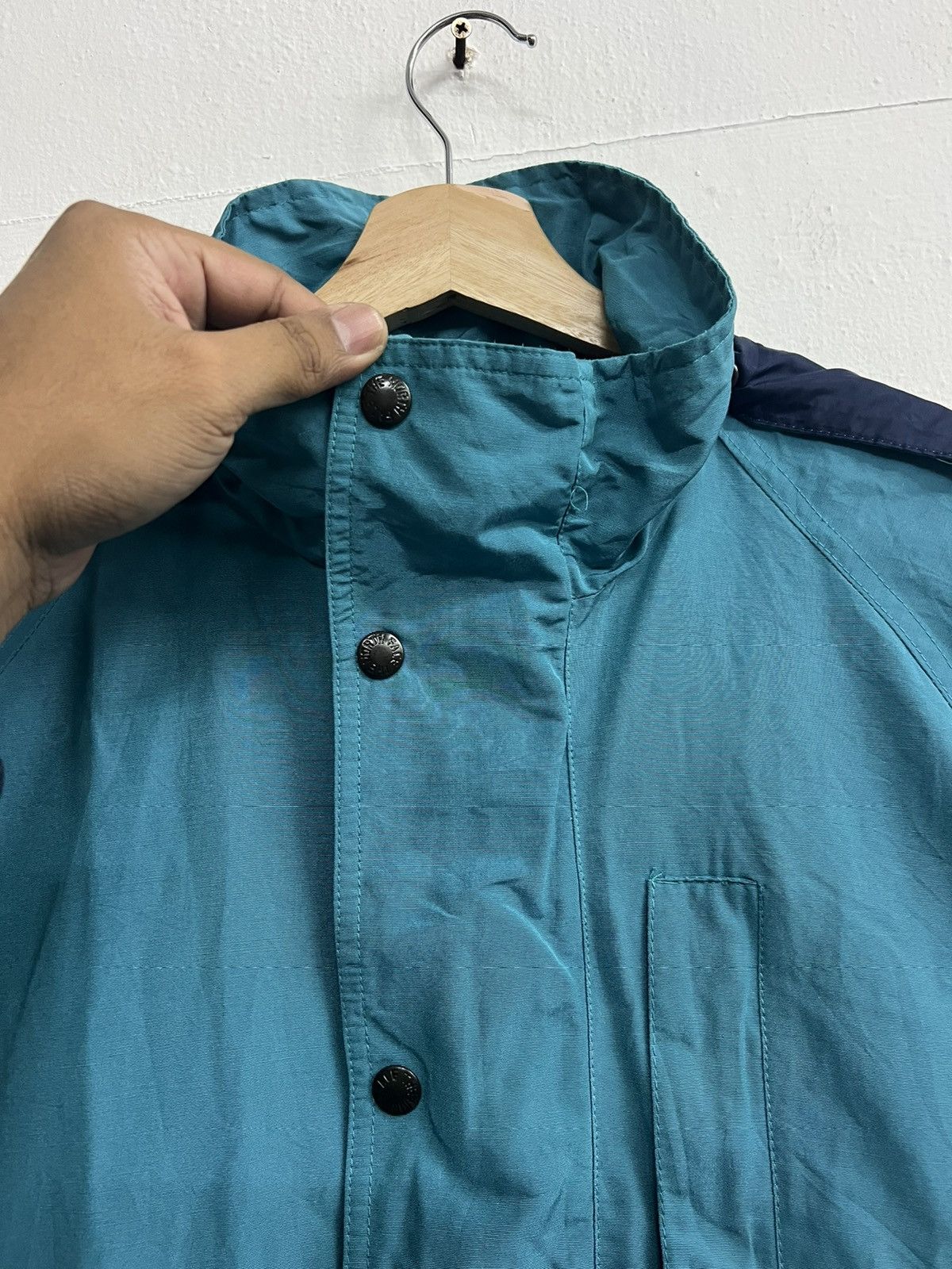 The North Face Vintage 90s The North Face Light Jacket Size US M / EU 48-50 / 2 - 8 Thumbnail