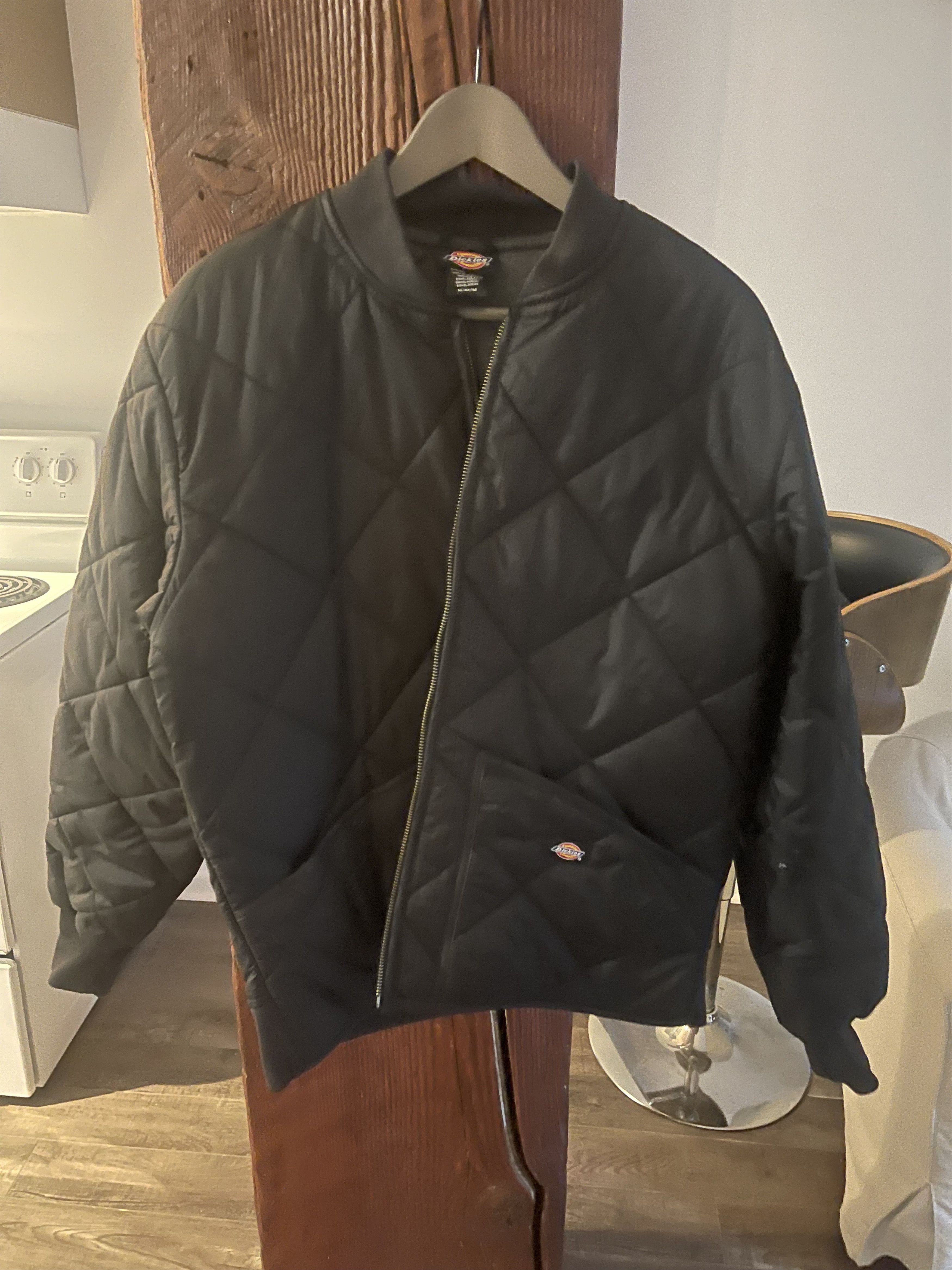 Dickies Dickies Black never worn bomber Size US M / EU 48-50 / 2 - 1 Thumbnail