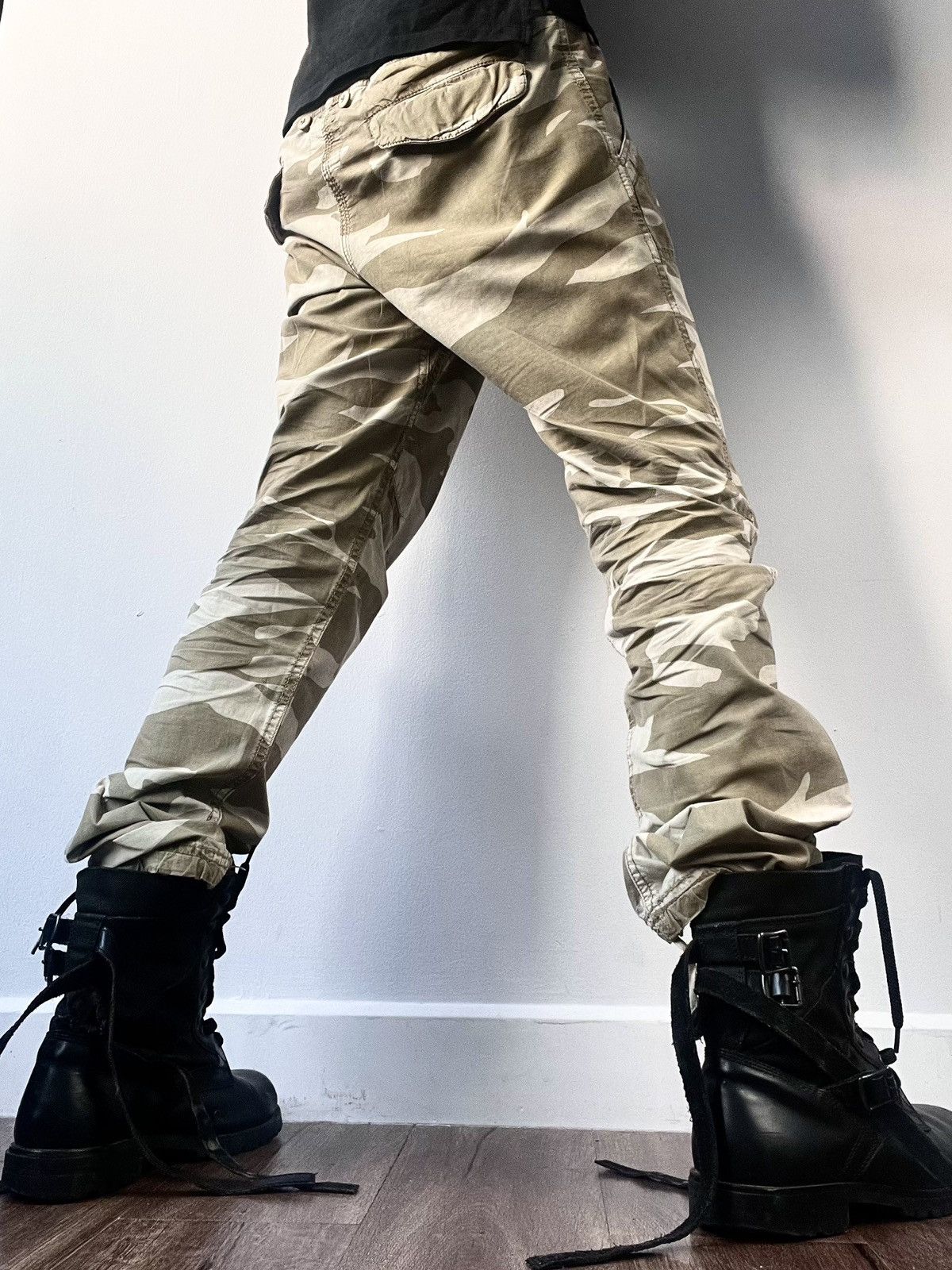 If Six Was Nine 2000s G.O.A Avant-Garde Camouflage Pants Size US 30 / EU 46 - 4 Thumbnail