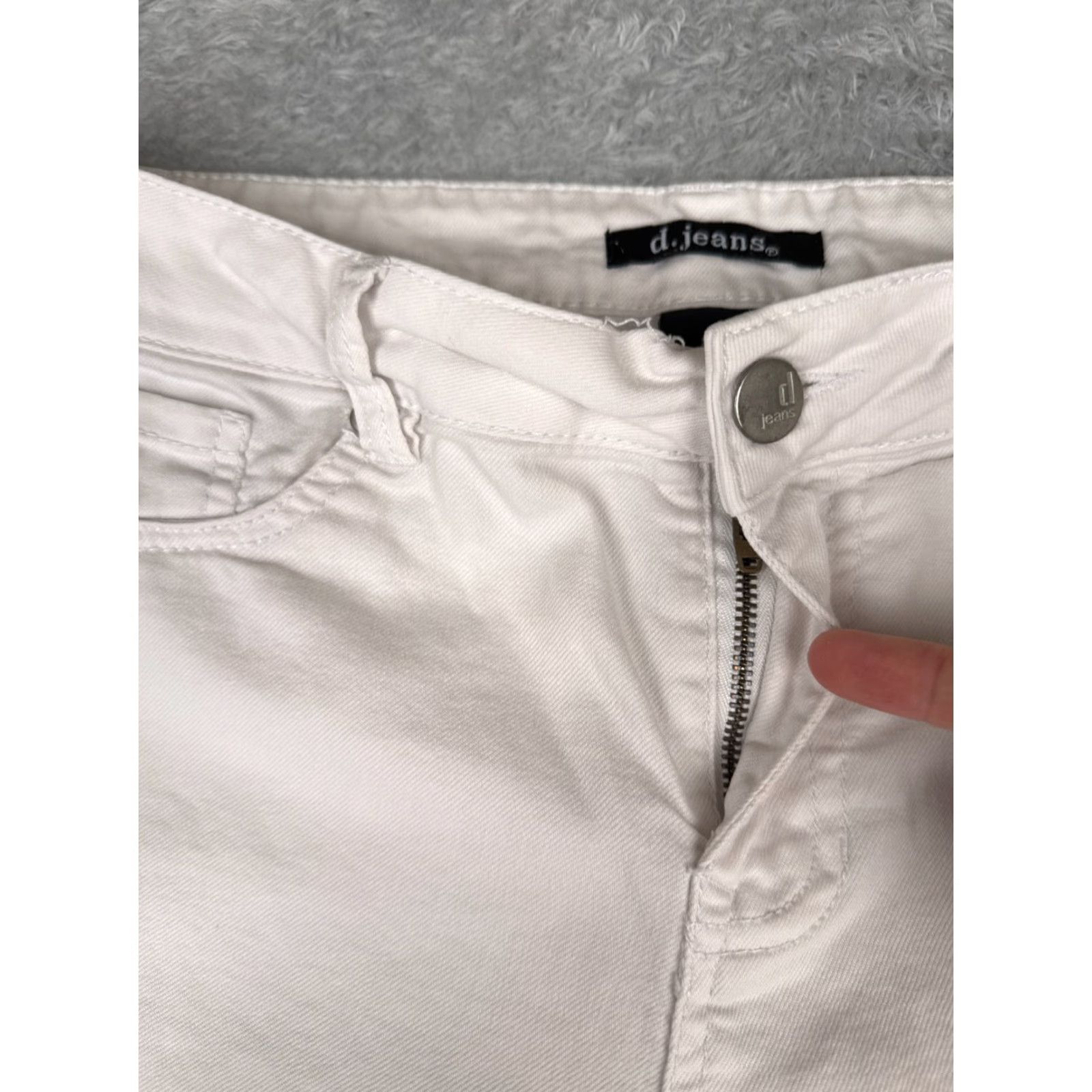 Levi's VINTAGE Levi's Premium Jeans Womens White Medium Wash 27x29 Wedgie High Rise Levi's Wedgie Fit 90s Retro Jeans Womens Size 27" / US 4 / IT 40 - 5 Thumbnail
