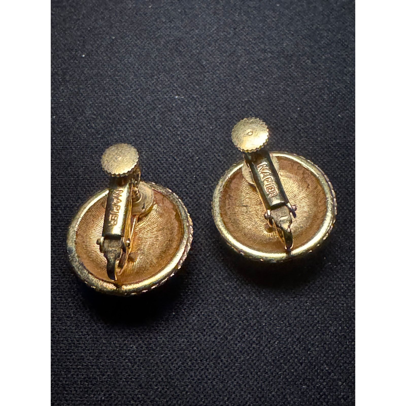 Other Vintage Napier Black Enamel Gold Tone Screw Back Earrings Size ONE SIZE - 4 Thumbnail