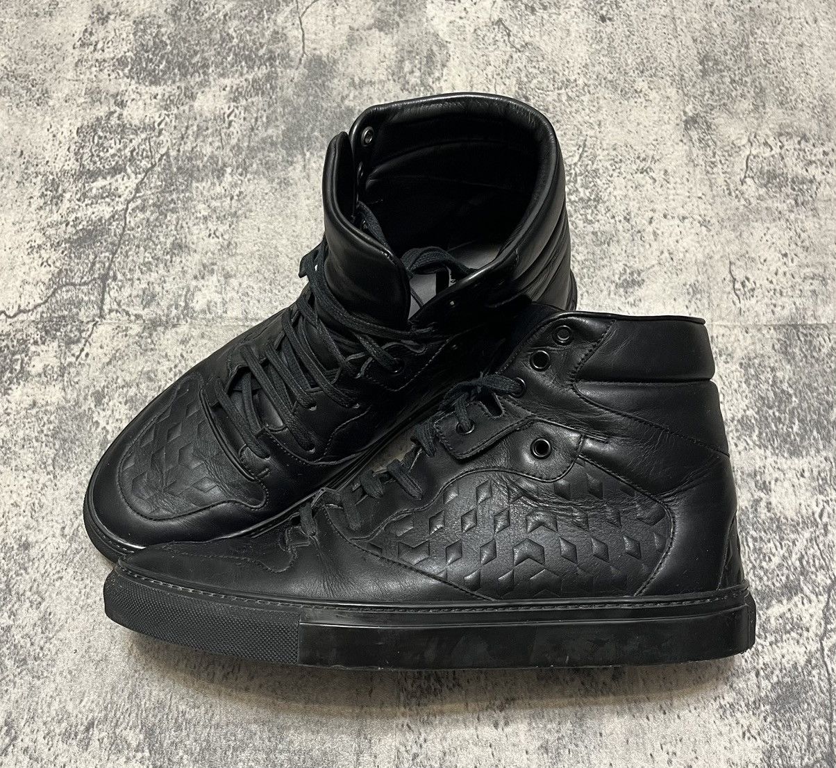 Balenciaga Balenciaga Arena High Top Sneakers Black | Grailed