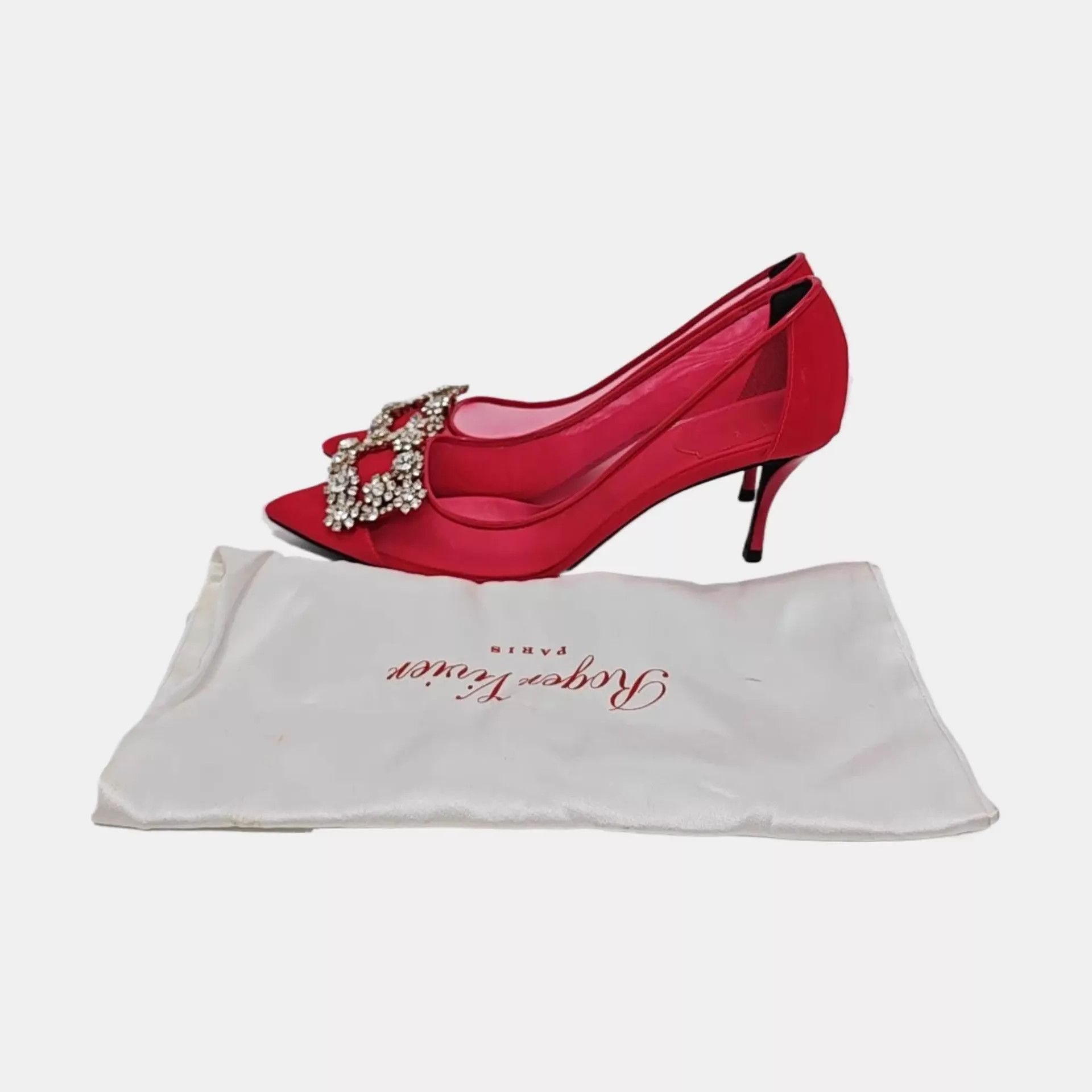 Roger Vivier Roger Vivier Crystal Buckle Pumps 38 Size US 7.5 / IT 37.5 - 8 Thumbnail