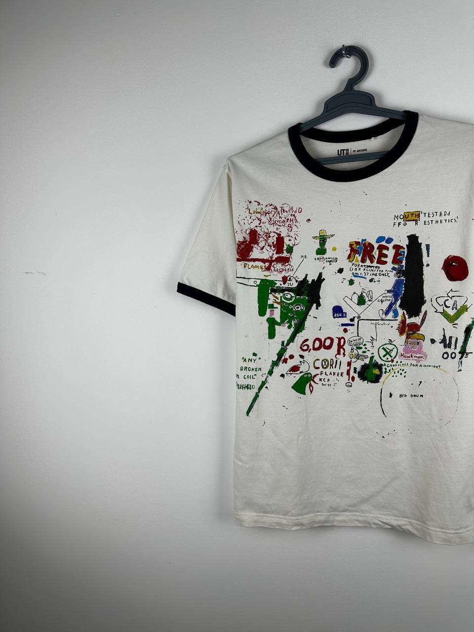 Japanese Brand × Uniqlo JEAN MICHEL BASQUIAT x UNIQLO Art T shirt Size US L / EU 52-54 / 3 - 2 Thumbnail