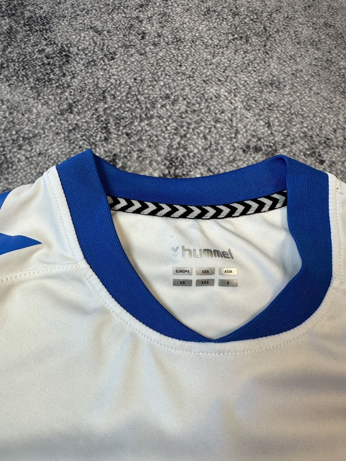 Hummel Hummel Tenerife Soccer Jersey Streetwear Rare Casual Spain Size US XS / EU 42 / 0 - 5 Thumbnail