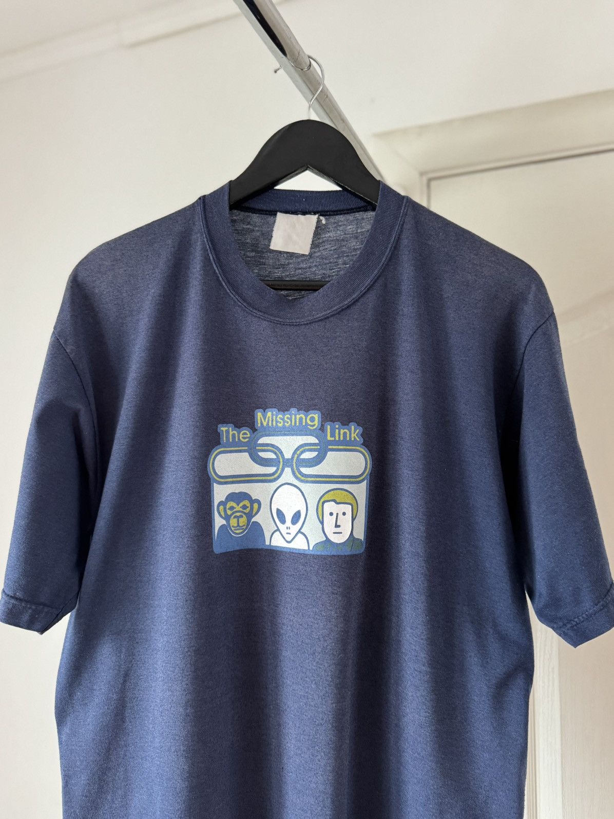 Alien Workshop Vintage 90s Alien Workshop The Missing Link Skate Tee Size US L / EU 52-54 / 3 - 3 Thumbnail