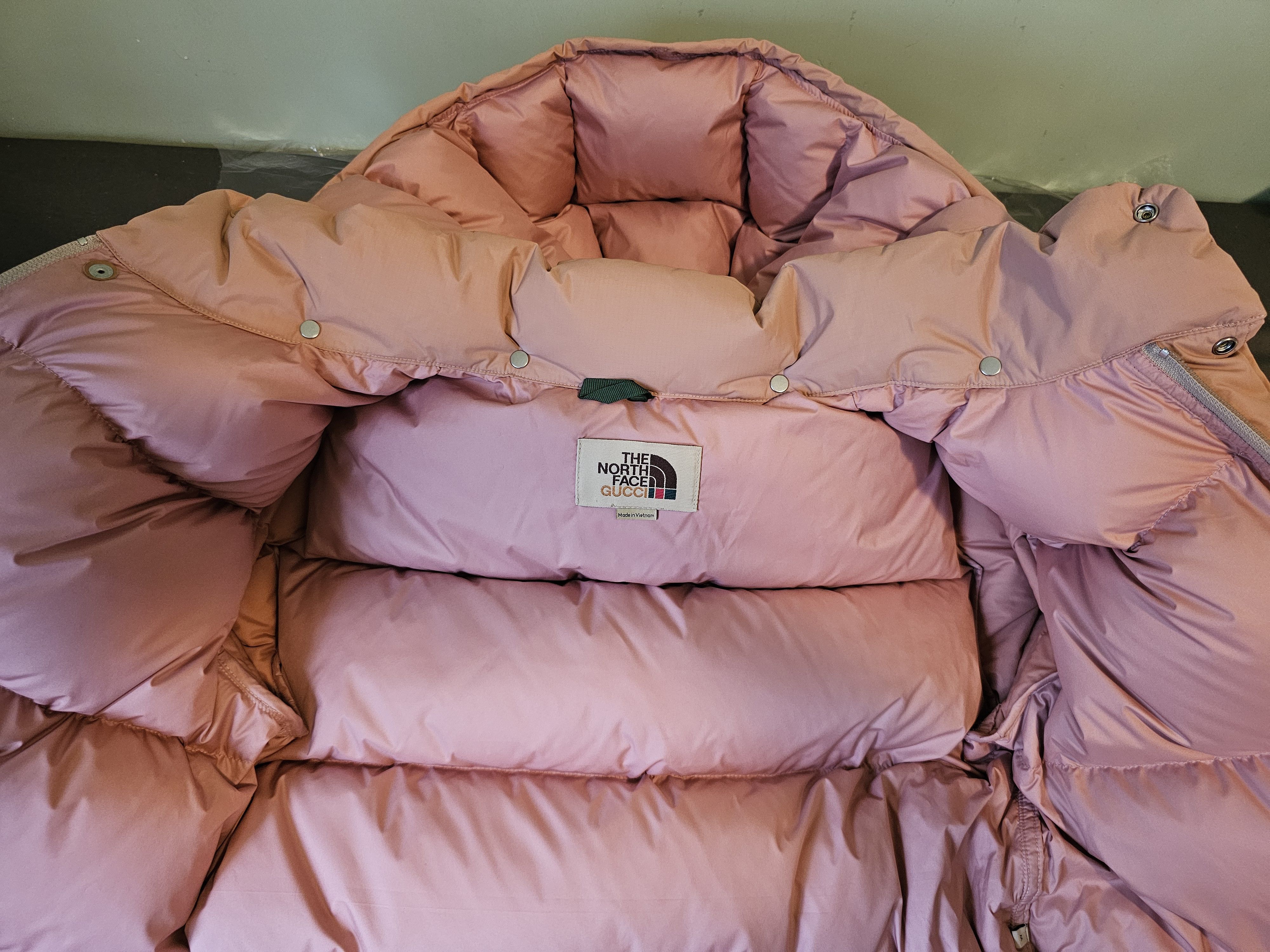 Gucci × The North Face Brand New The North Face x Gucci Puffer Jacket Size US M / EU 48-50 / 2 - 10 Thumbnail