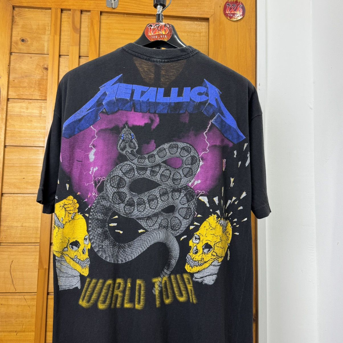 Metallica Metallica vintage shirt 90s Size US XL / EU 56 / 4 - 3 Thumbnail