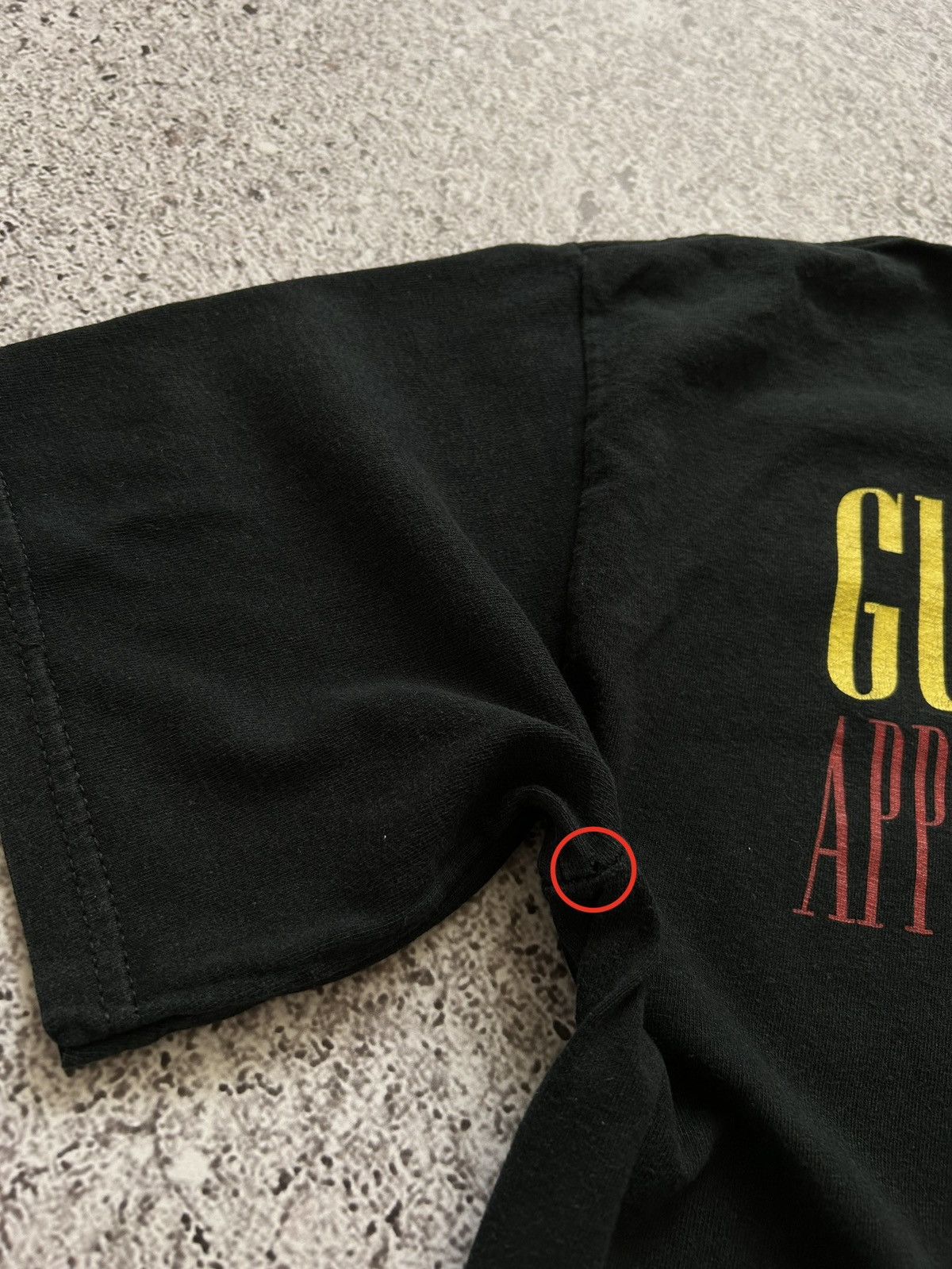 Band Tees × Guns N' Roses × Vintage Vintage 2000s Guns N Roses Appetite For Destruction Band Tee Size US M / EU 48-50 / 2 - 10 Thumbnail