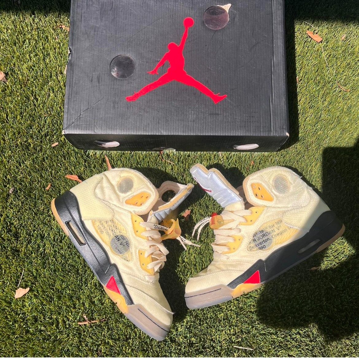Jordan Brand Jordan Offwhite 5 ‘Sail’ Size US 9 / EU 42 - 2 Thumbnail