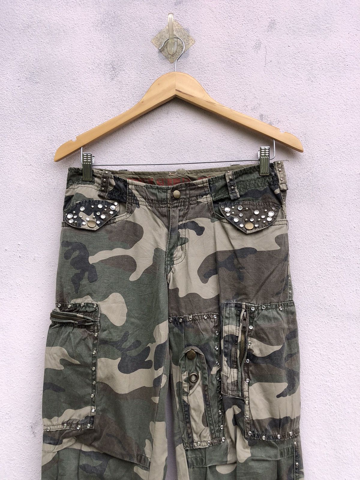 If Six Was Nine Malanalove Co Multiy Pocket Zipper Camo With Stud Size US 28 / EU 44 - 4 Thumbnail
