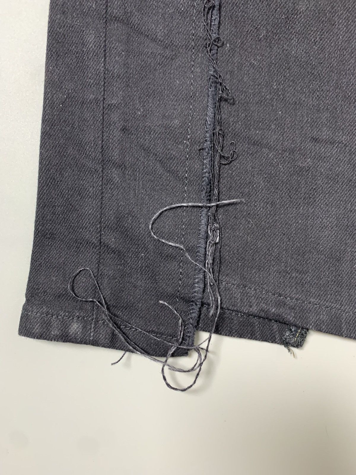 Maison Margiela MAISON MARTIN MARGIELA - RECONSTRUCTED DESTROYED JEANS Size US 35 - 5 Thumbnail