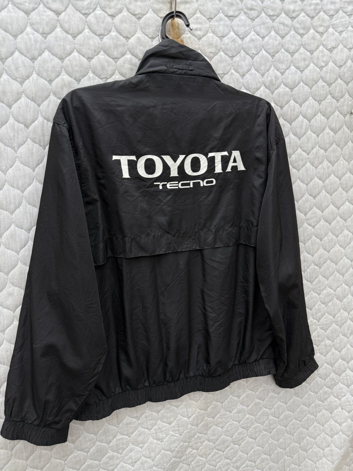 Sports Specialties 🔥🔥🔥ARCHIVE VINTAGE TOYOTA TECHNO JACKET Size US M / EU 48-50 / 2 - 2 Thumbnail