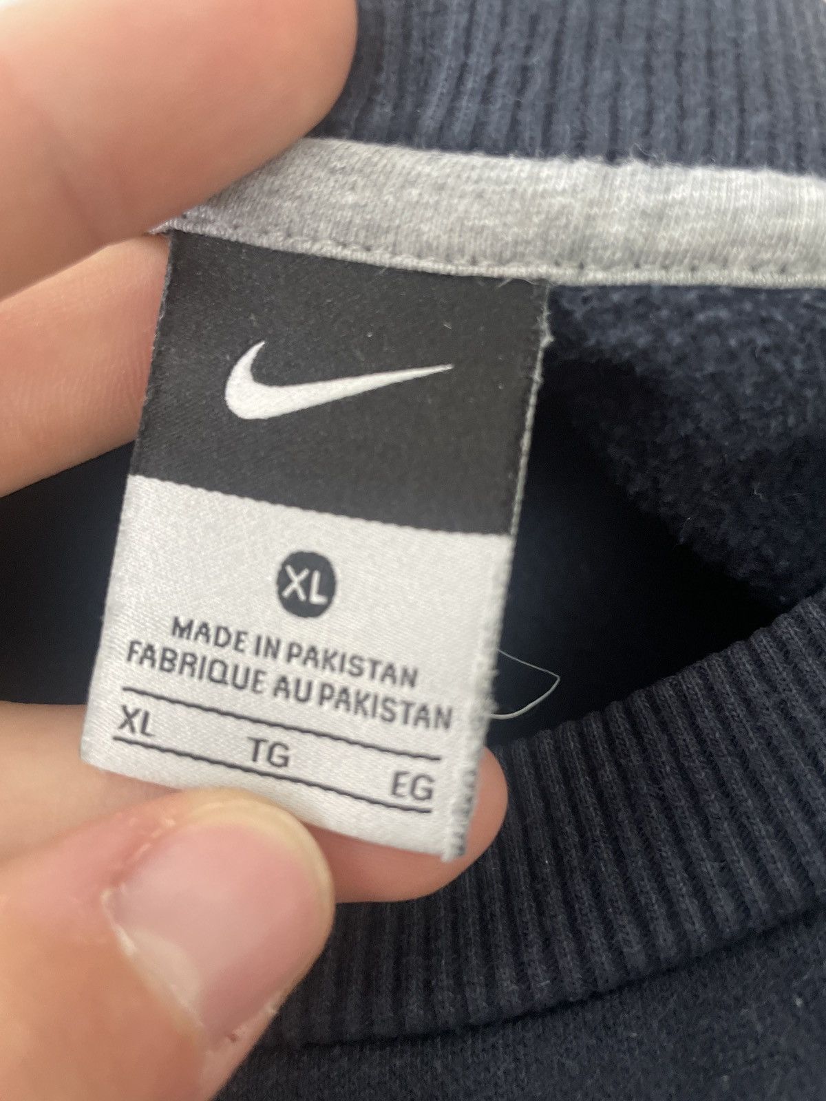Nike × Vintage Vintage Nike crewneck Size US L / EU 52-54 / 3 - 2 Thumbnail