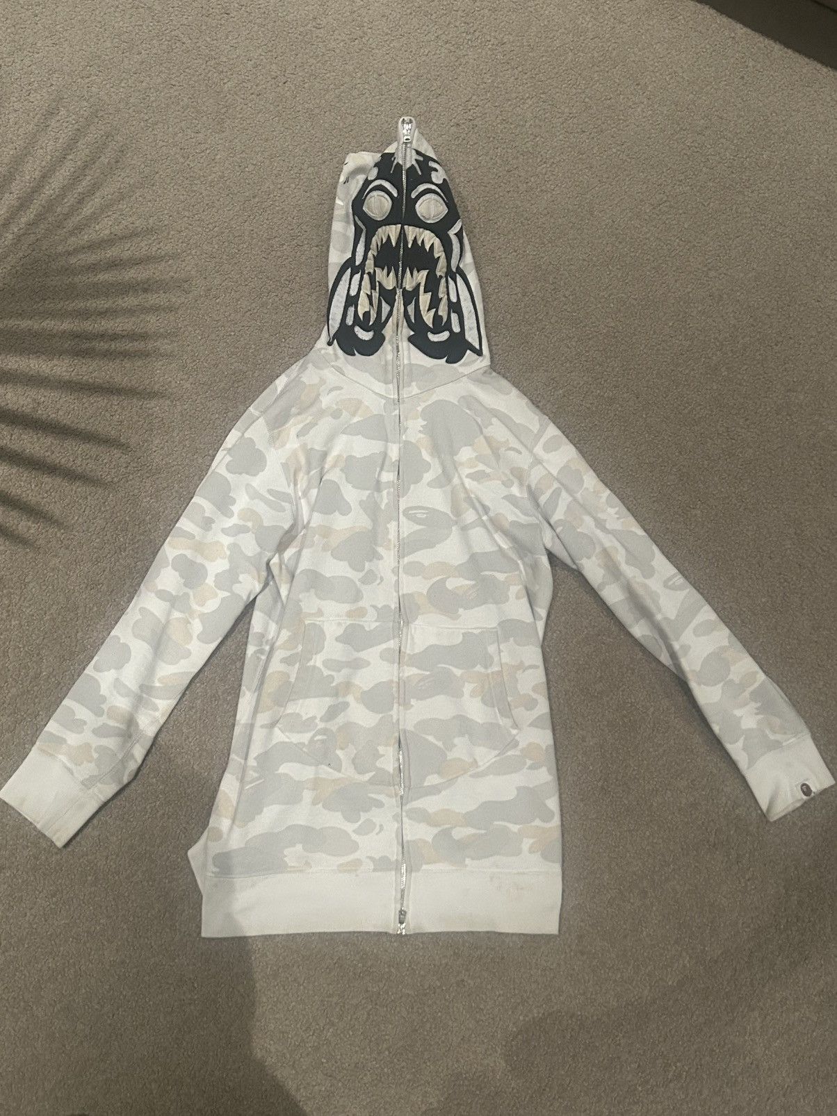 Bape Bape full zip tiger shark camo hoodie glow in the dark Size US M / EU 48-50 / 2 - 8 Thumbnail
