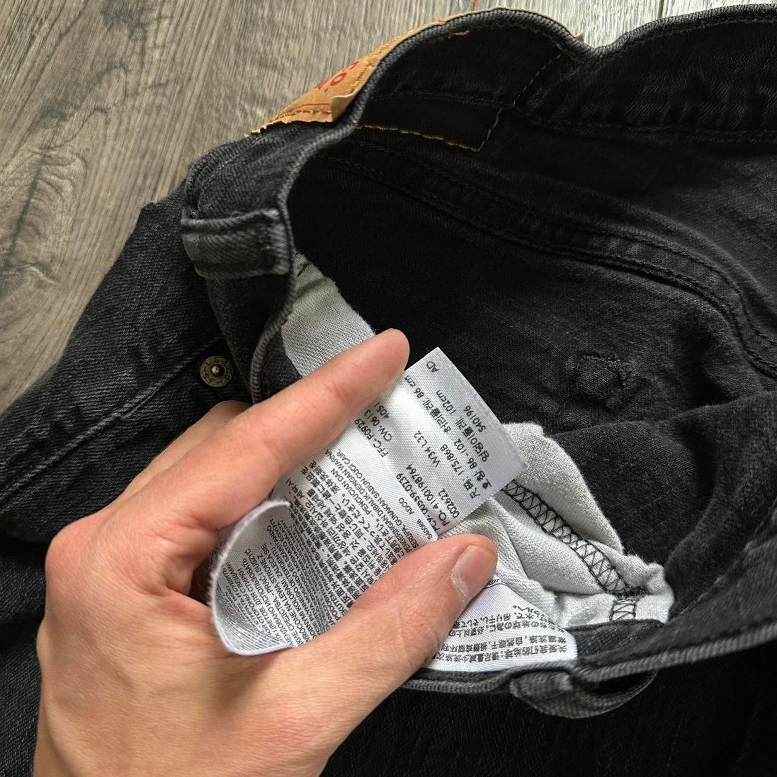 Levi's × Vintage Vintage Black Levis 559 Dark Denim Straight Fit Jeans Pants Size US 36 / EU 52 - 6 Thumbnail