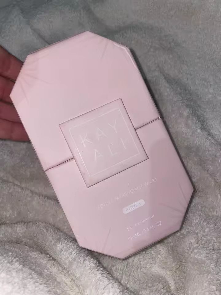 Other NEW Kayali Yum Boujee Marshmallow | 81 (100ML) Size ONE SIZE - 2 Thumbnail