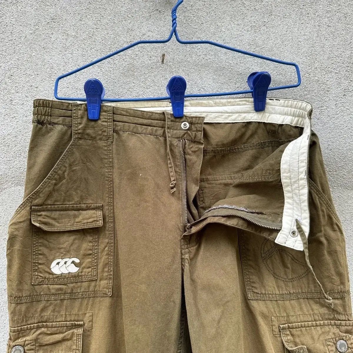Canterbury of New Zealand 🔥 FYE 🔥 CANTERBURRY OF N.Z VINTAGE EMBROIDERY CARGO PANTS Size US 33 - 6 Thumbnail