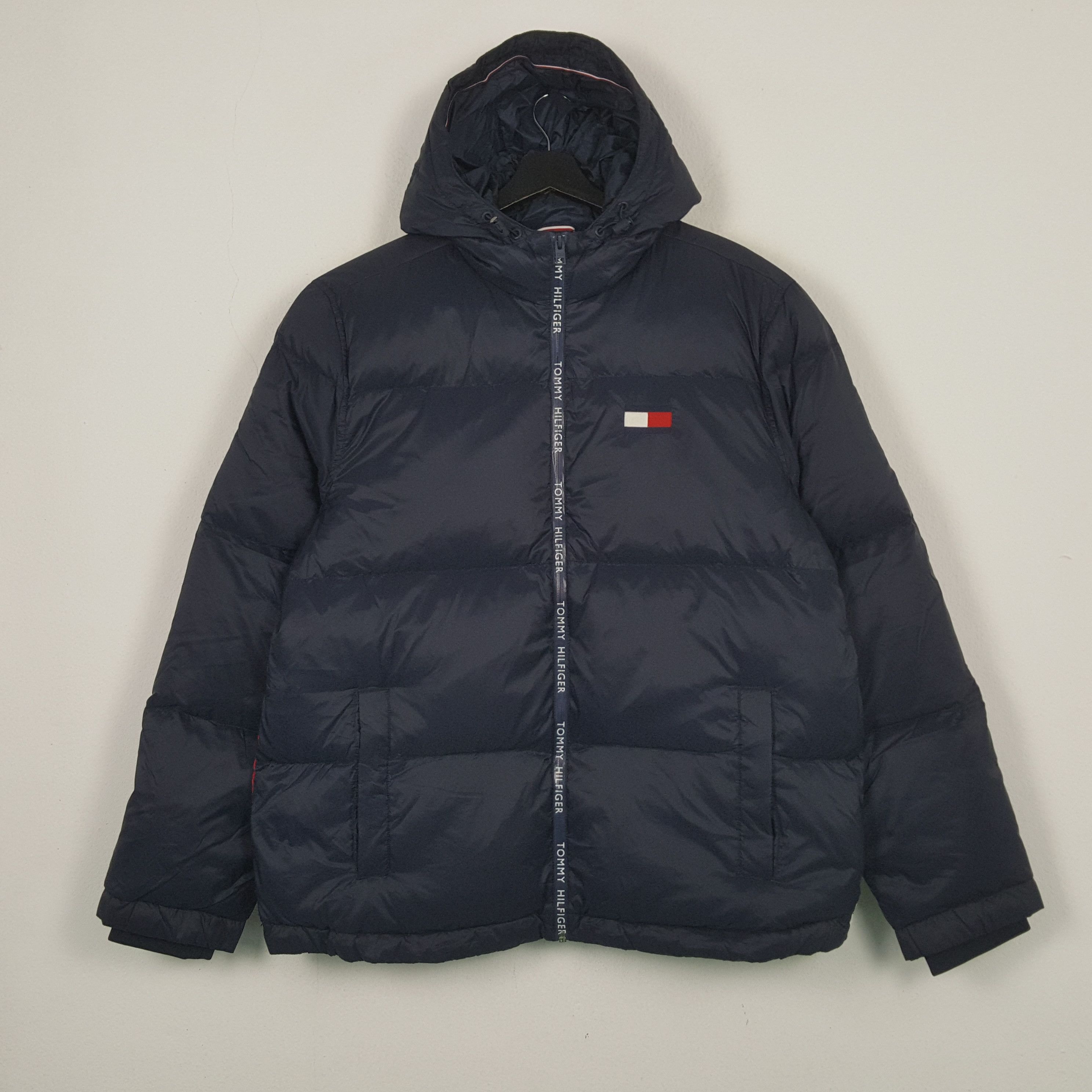 Tommy Hilfiger Tommy Hilfiger Puffer Jacket Winter Style RR24 Size US XL / EU 56 / 4 - 1 Thumbnail