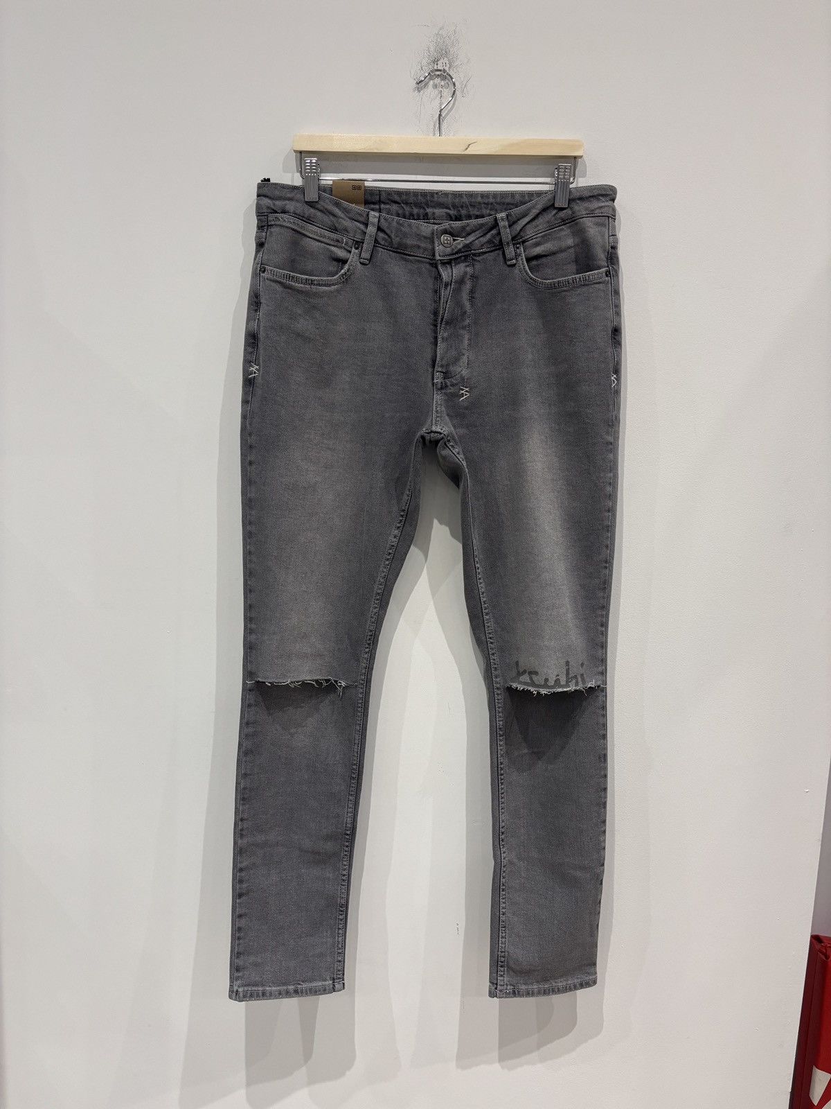 Ksubi Ksubi Van Winkle Thrifted Jeans Grey Size: 36 Size US 36 / EU 52 - 1 Thumbnail