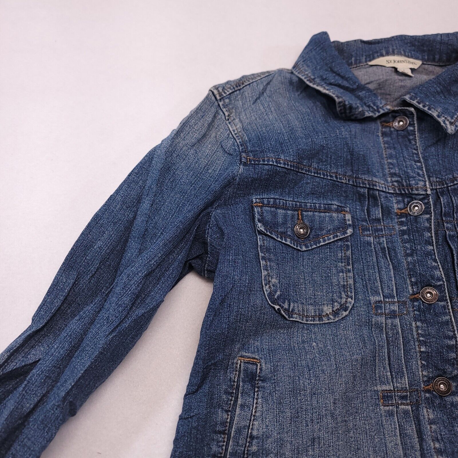 St. Johns Bay St Johns Bay Button Up Denim Jacket Womens Size Large L Blue Size L / US 10 / IT 46 - 4 Thumbnail