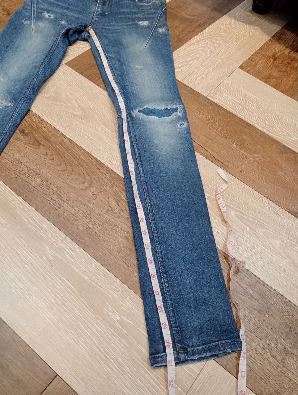 Number (N)ine NUMBER NINE X STUDIOUS BLUE DISTRESSED SKINNY STRETCH JEANS Size US 29 - 15 Thumbnail