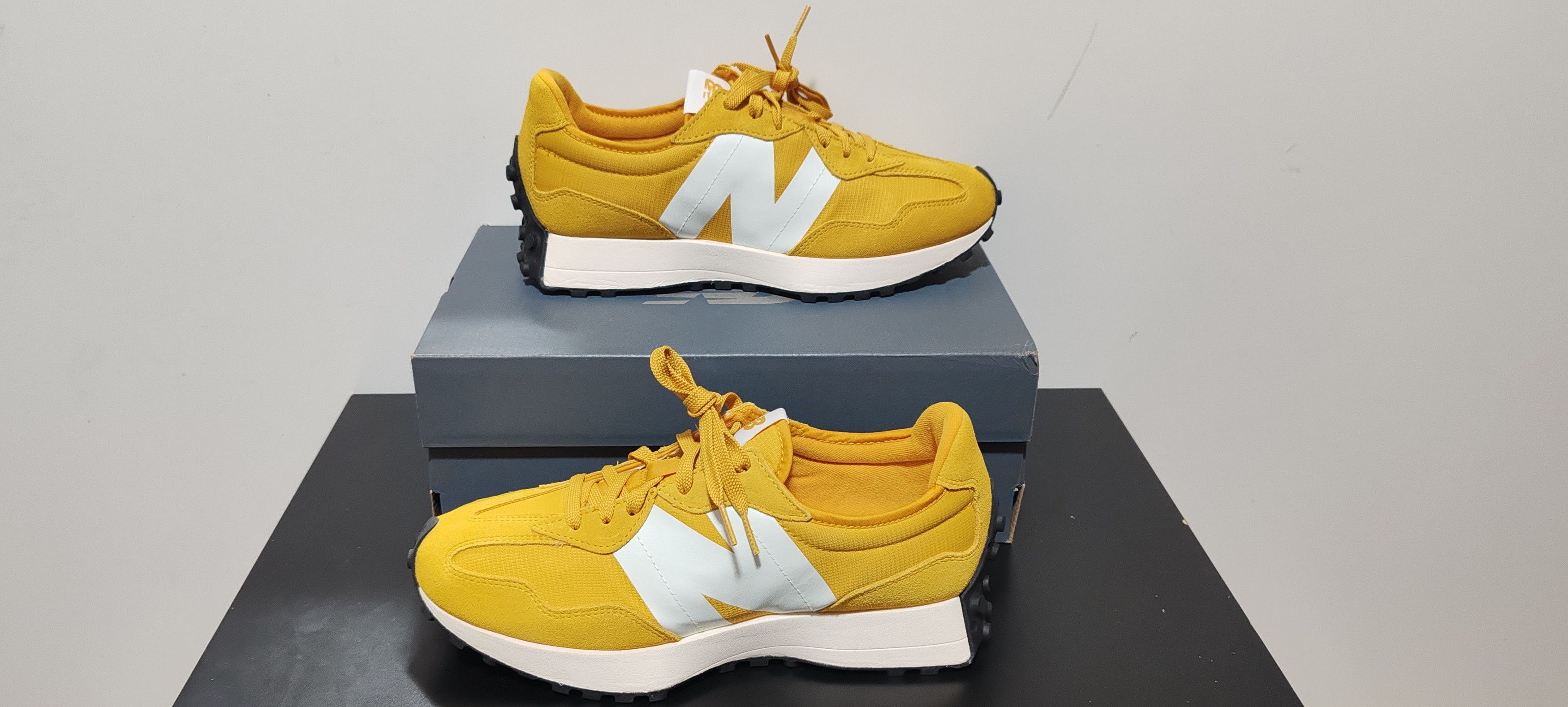 New Balance New Balance MS327GD Baskets/Chaussures de course Tg:44,5 Size US 11.5 / EU 44-45 - 1 Thumbnail