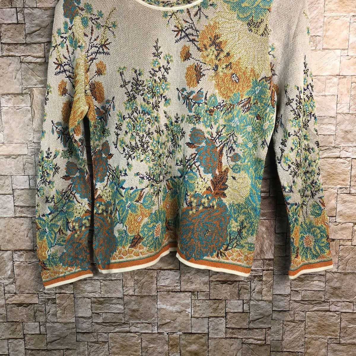 Japanese Brand × Vintage Castle Berry Orange art vintage Knitwear #A211 Size S / US 4 / IT 40 - 3 Thumbnail