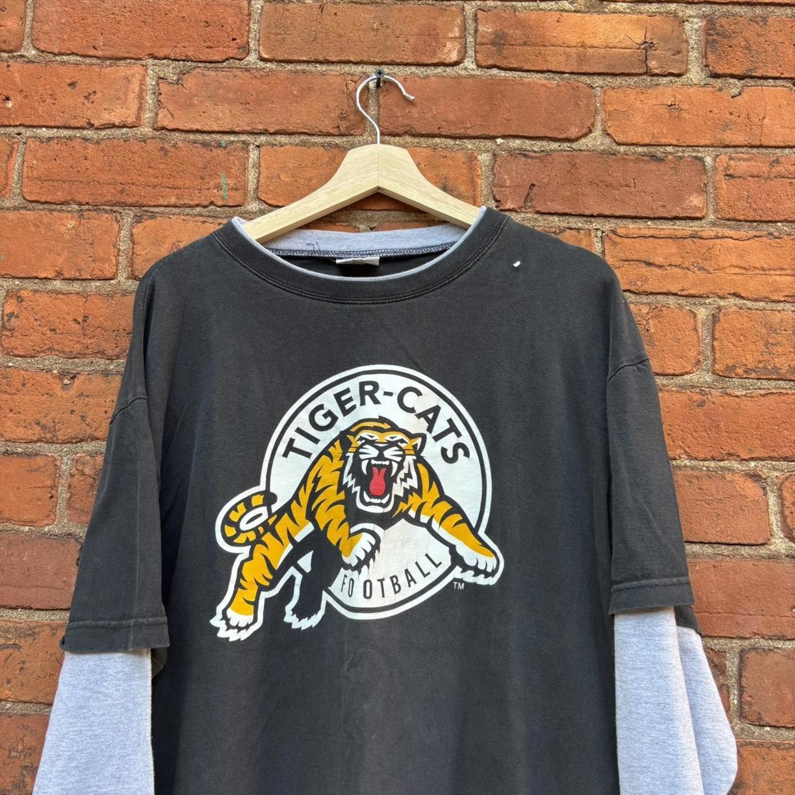 Other Vintage Hamilton tiger cats long sleeve t shirt 00s XL Size US XL / EU 56 / 4 - 2 Thumbnail