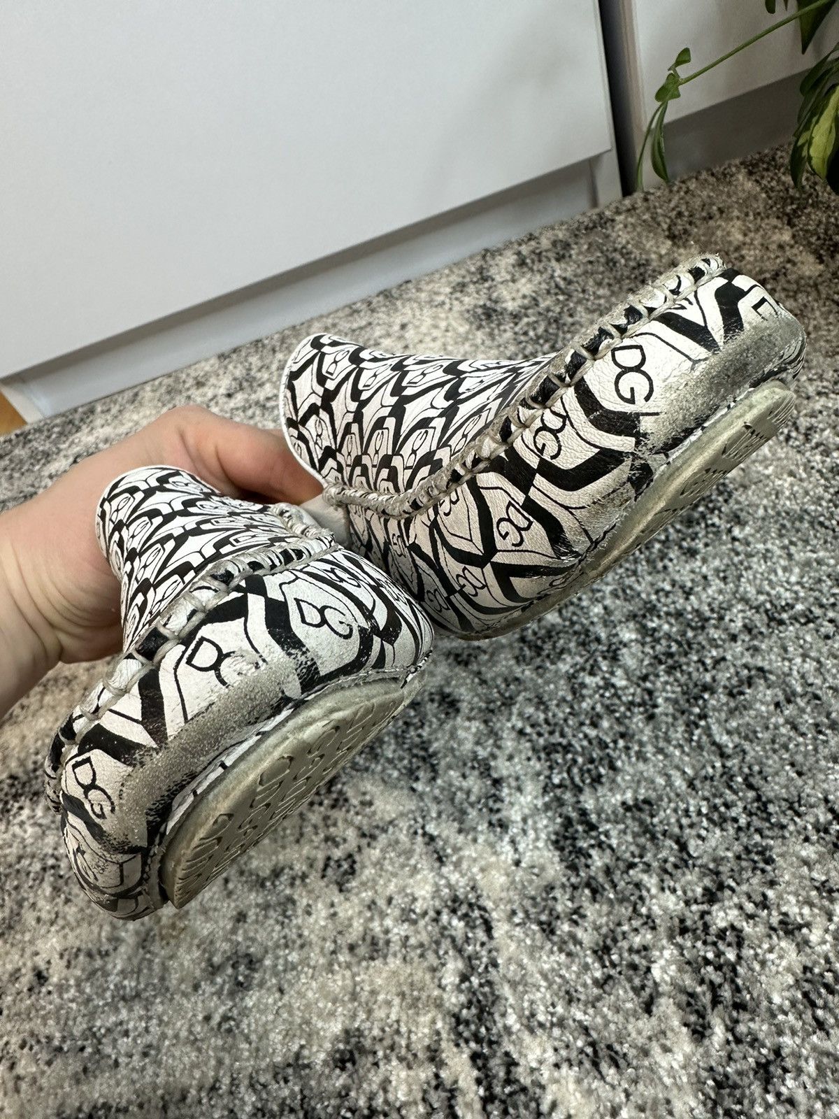 Dolce & Gabbana D&G Dolce & Gabbana Luxury Vintage Monochrome Size US 8.5 / EU 41-42 - 8 Thumbnail