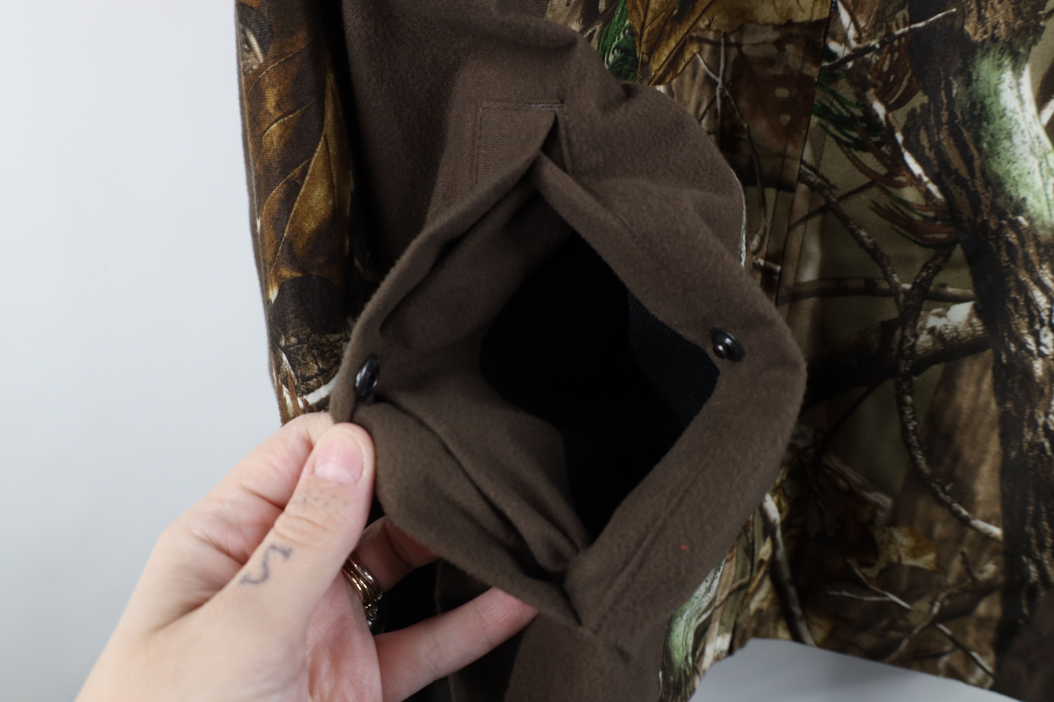 Vintage Vintage Streetwear Cloth Realtree Camouflage Hooded Jacket Size US M / EU 48-50 / 2 - 5 Thumbnail