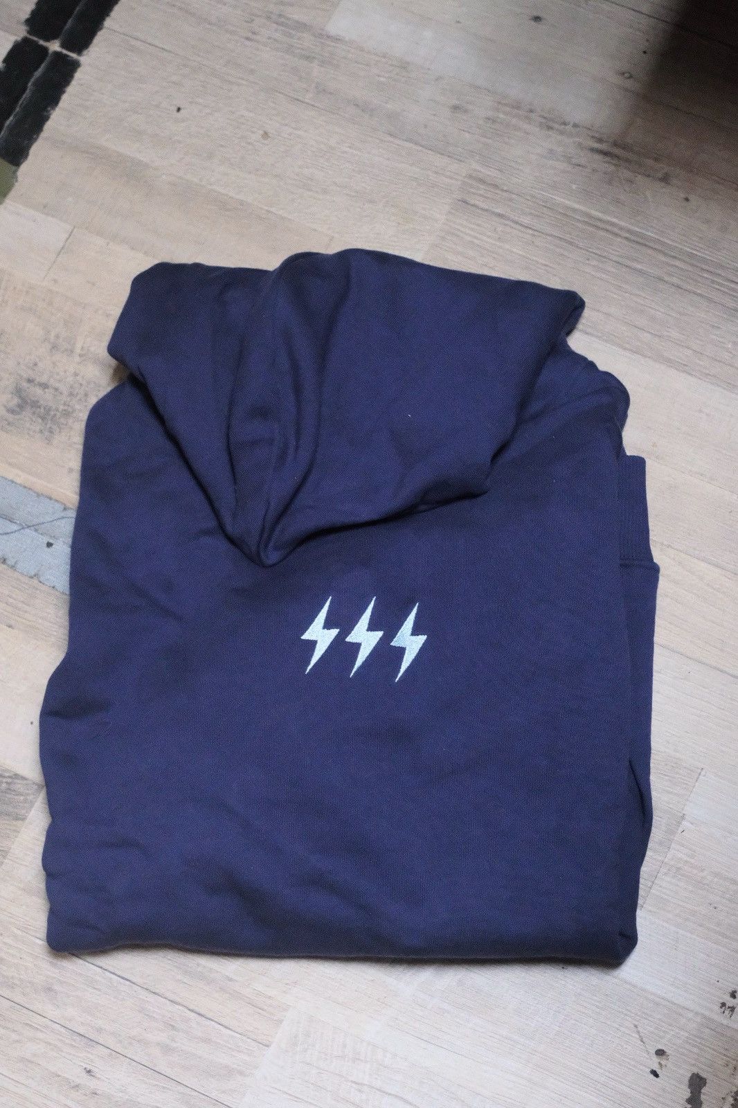 Other Seek Discomfort Ocean Hoodie sz S NWT Size US S / EU 44-46 / 1 - 2 Thumbnail