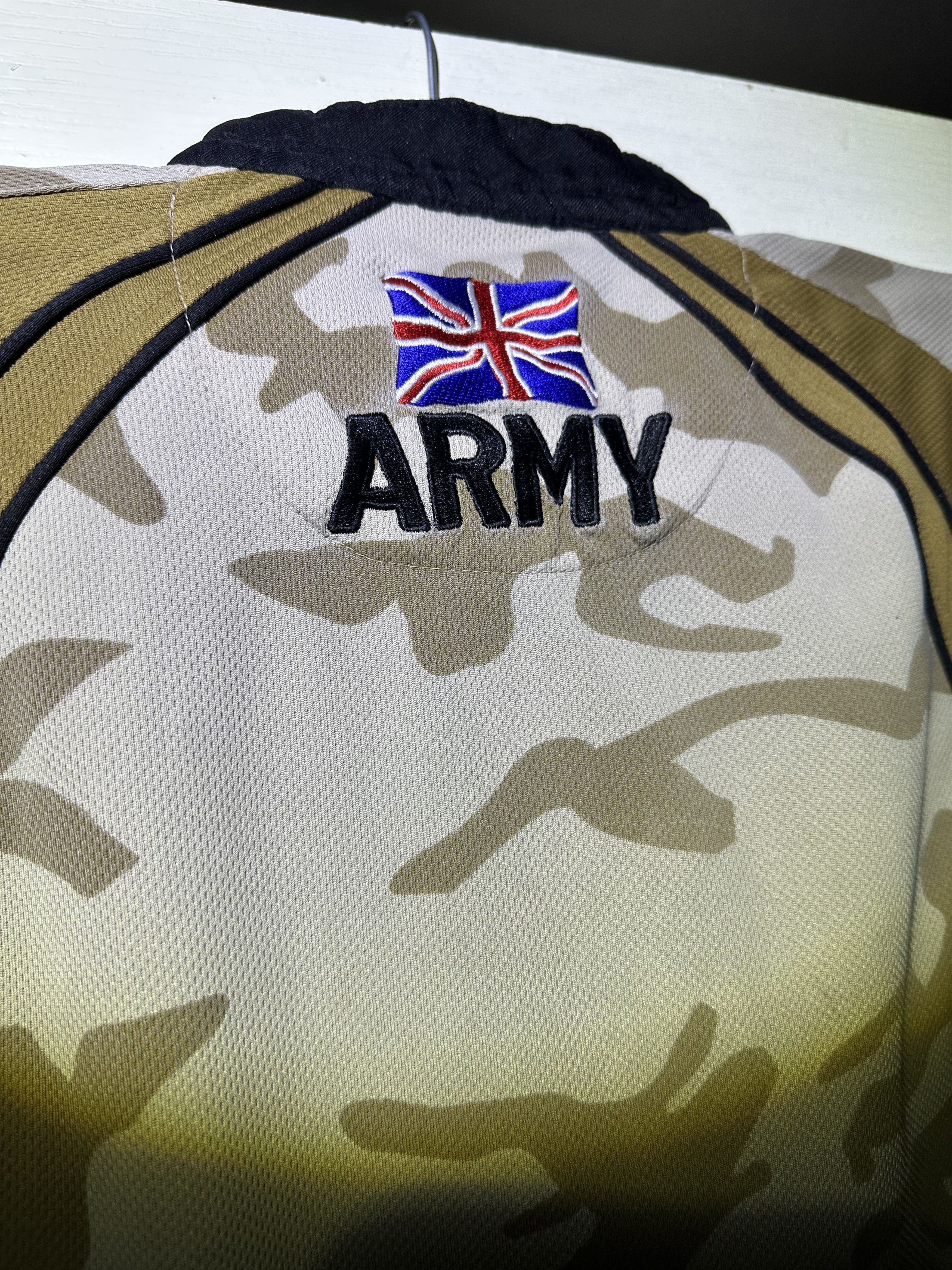 Vintage Kooga British Army Camouflage Short Sleeve Rugby Size US L / EU 52-54 / 3 - 7 Thumbnail