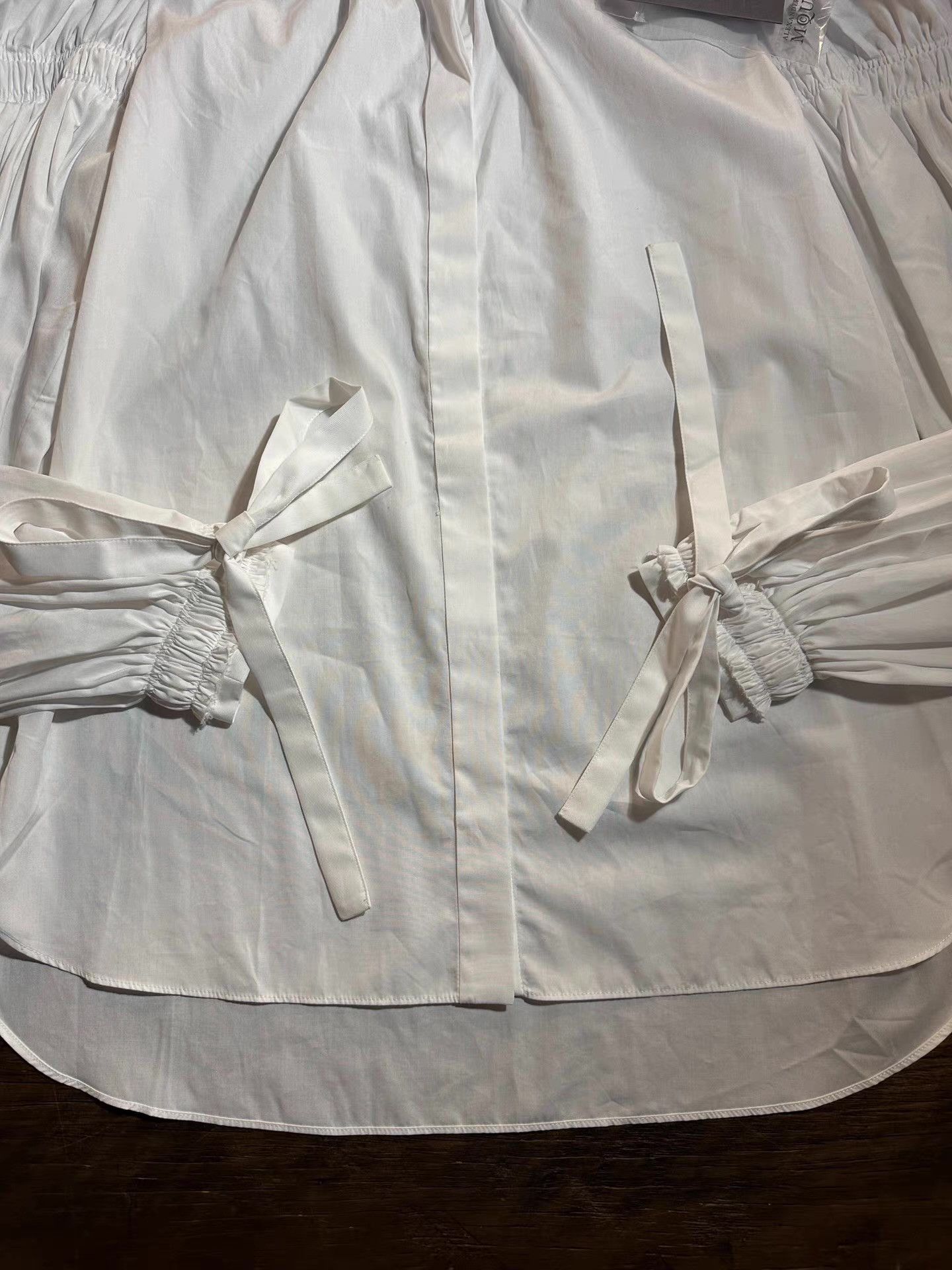 Alexander McQueen Alexander McQueen mainline white lantern‑sleeve blouse Ｑ25 Size XS / US 0-2 / IT 36-38 - 4 Thumbnail