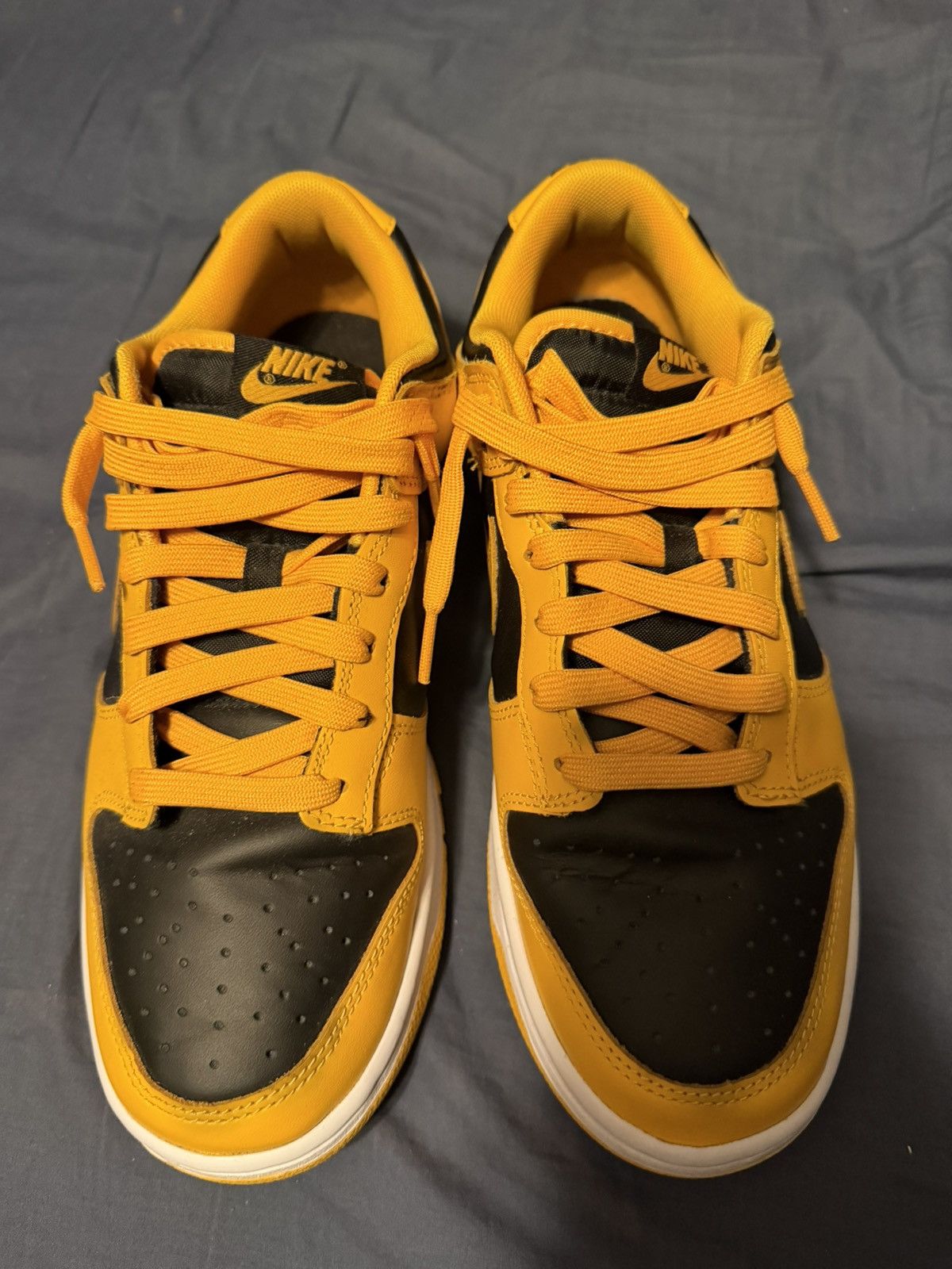 Nike Nike Dunks shoes Size US 9 / EU 42 - 1 Thumbnail