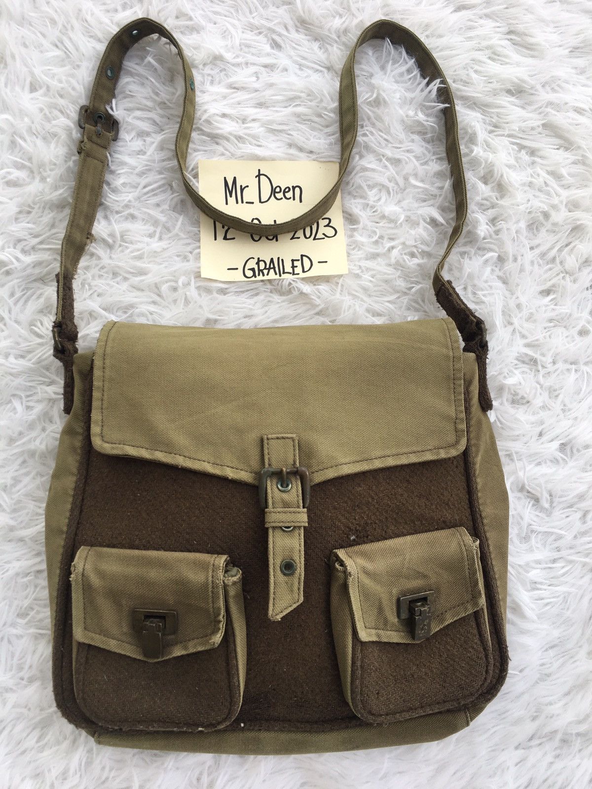 agnes b. Rare Vintage Agnes B. Sling Bag Size ONE SIZE - 4 Thumbnail
