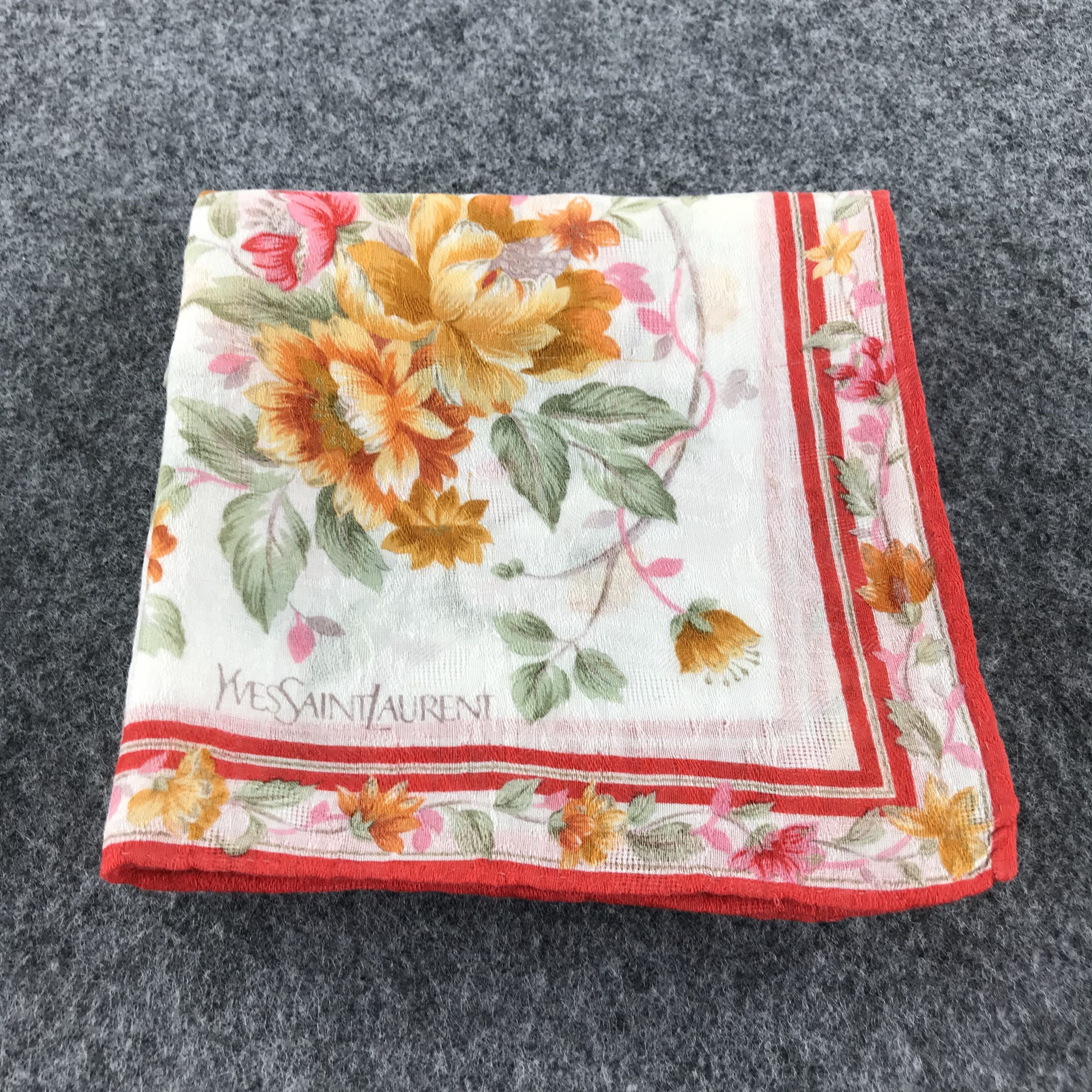 Yves Saint Laurent Yves Saint Laurent Handkerchief Neckerchief Bandana H133 Size ONE SIZE - 7 Thumbnail