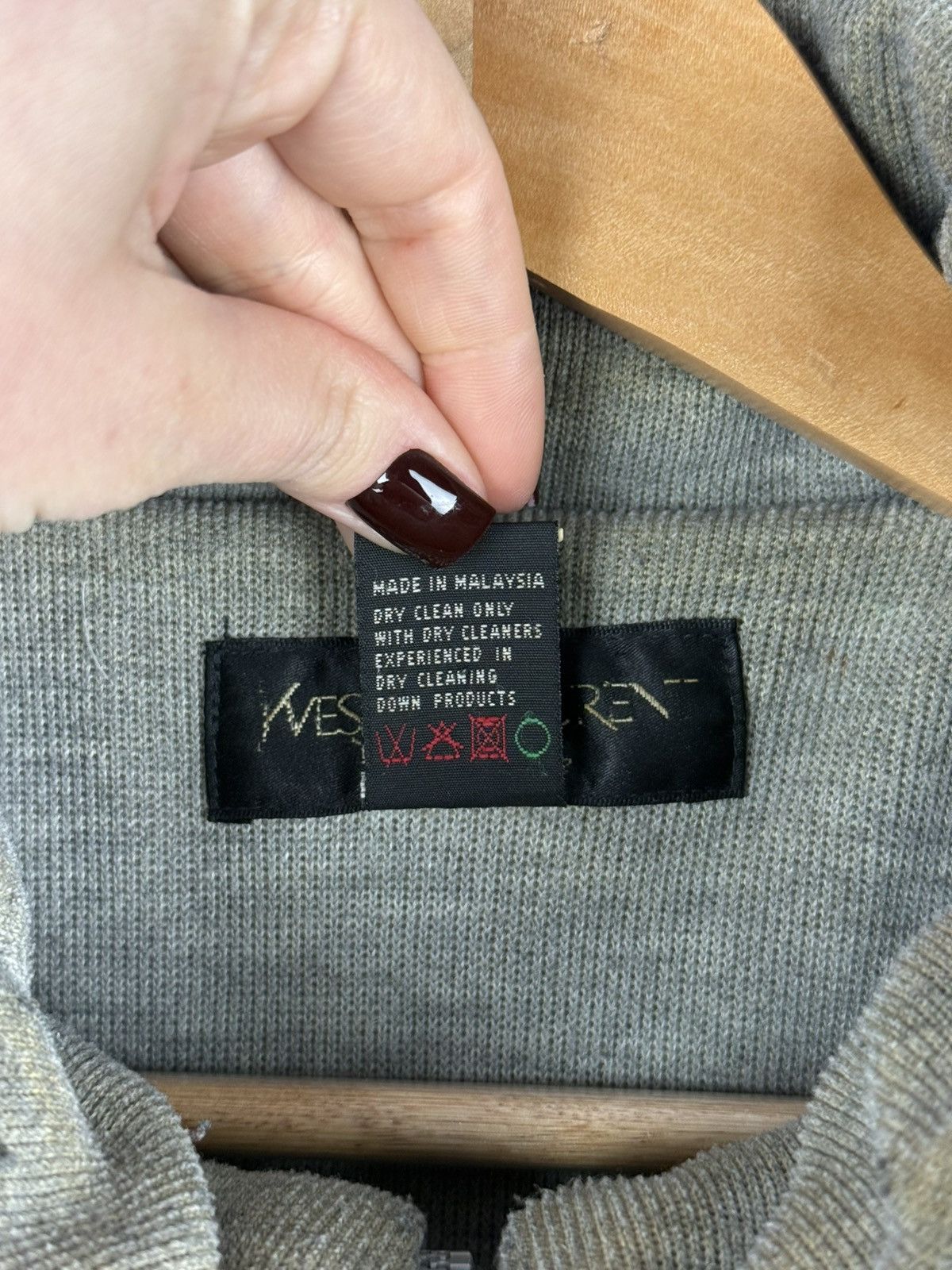 Yves Saint Laurent VTG 90s Yves Saint Laurent YSL Logo Nylon Down Puffer Jacket Size US L / EU 52-54 / 3 - 13 Thumbnail
