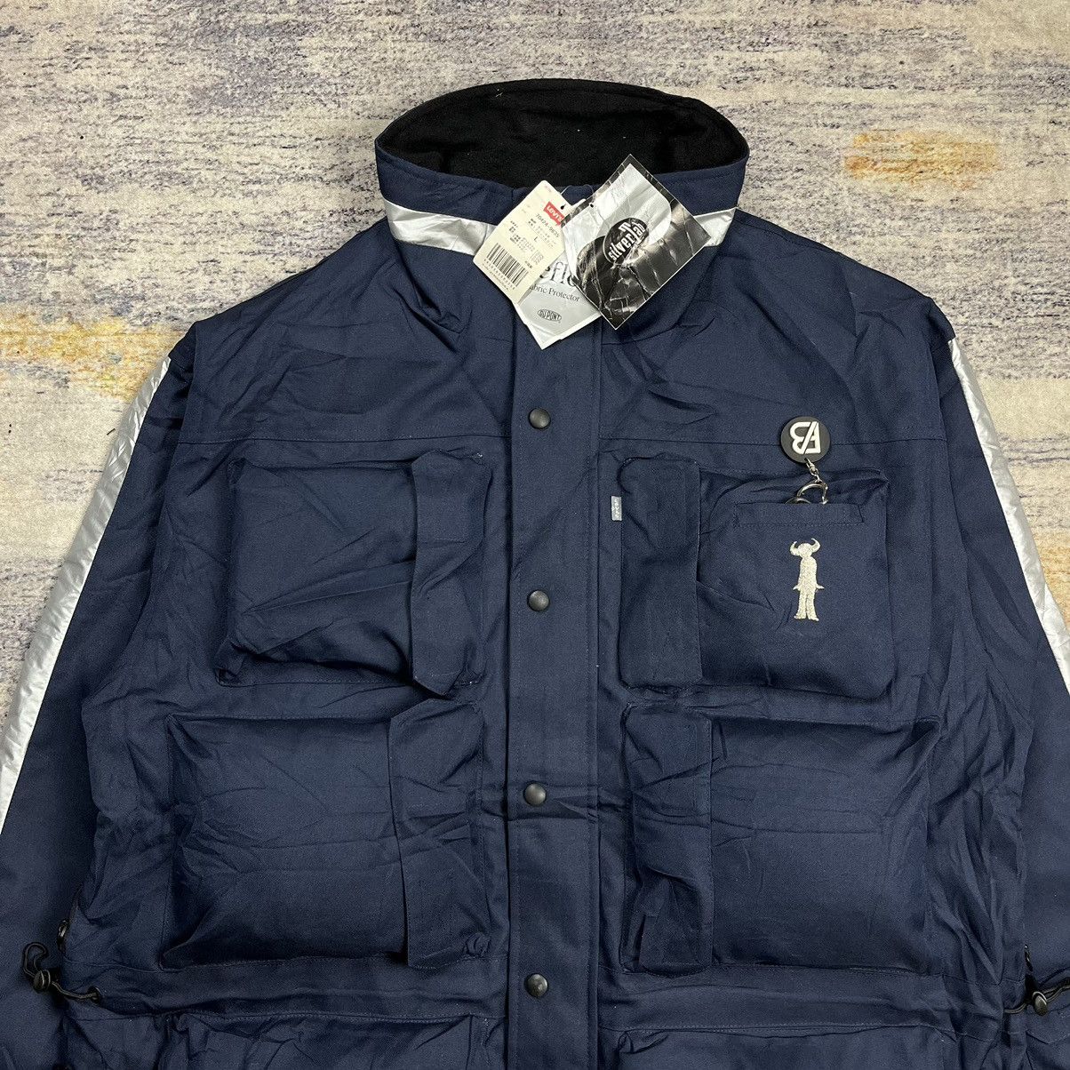Band Tees × Levi's 90s Vintage 1999 Jamiroquai x Levi’s Technical Cargo Jacket Size US L / EU 52-54 / 3 - 4 Thumbnail