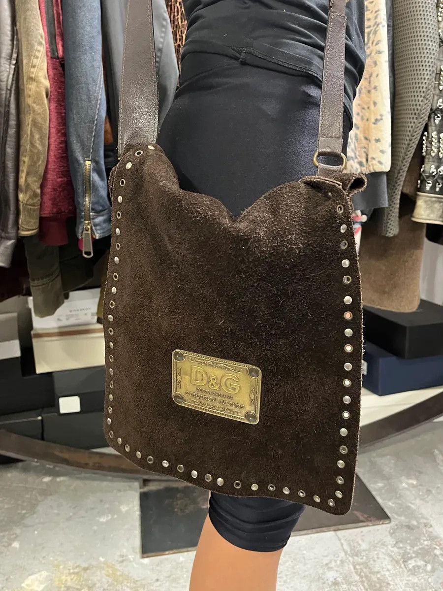 Dolce & Gabbana 2000s Dolce & Gabbana Brown Suede Leather Shoulder Bag Size ONE SIZE - 2 Thumbnail