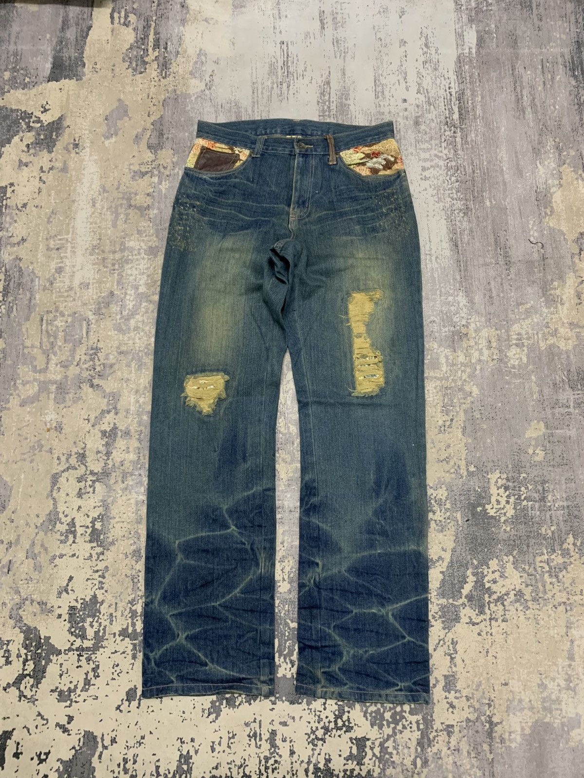 Japanese Brand Archive Japanese Sukajan Gumu Distressed Patchwork Jeans 32 Size US 32 / EU 48 - 1 Thumbnail