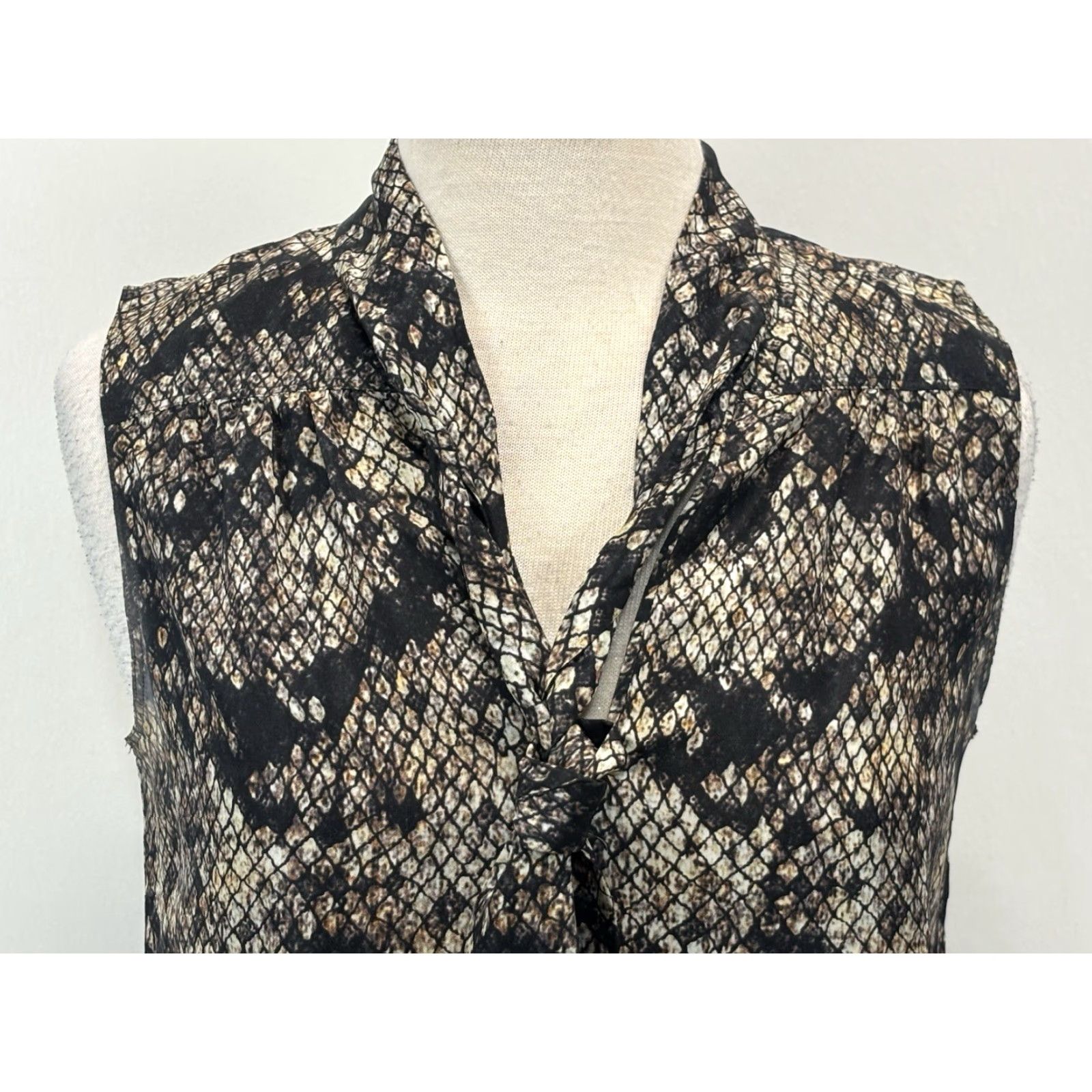 Theory VINTAGE N/A? (Oops) Size S / US 4 / IT 40 - 5 Thumbnail