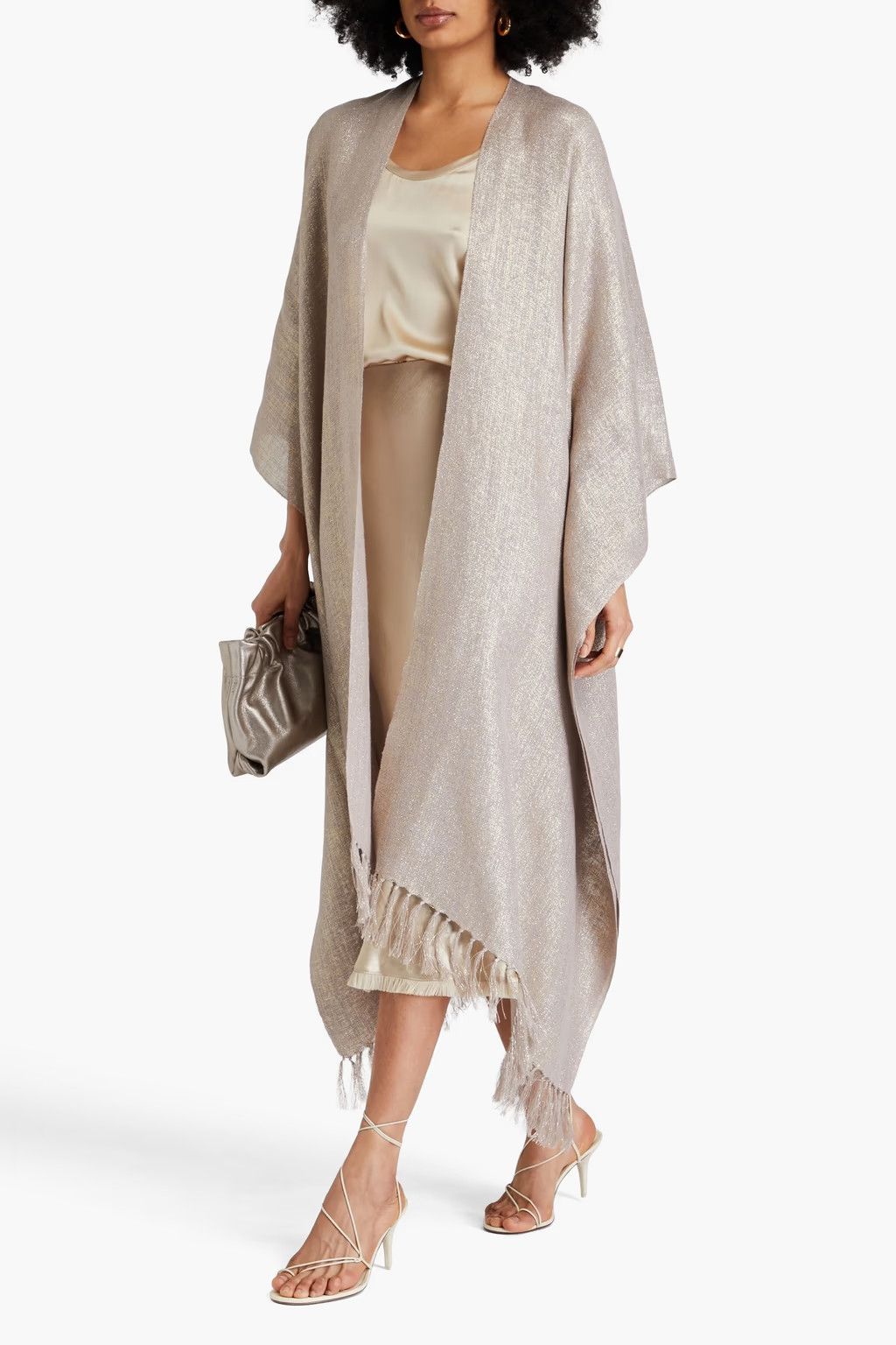 Brunello Cucinelli o1y0725 Size : OS / Cloak in Beige Size ONE SIZE - 2 Thumbnail
