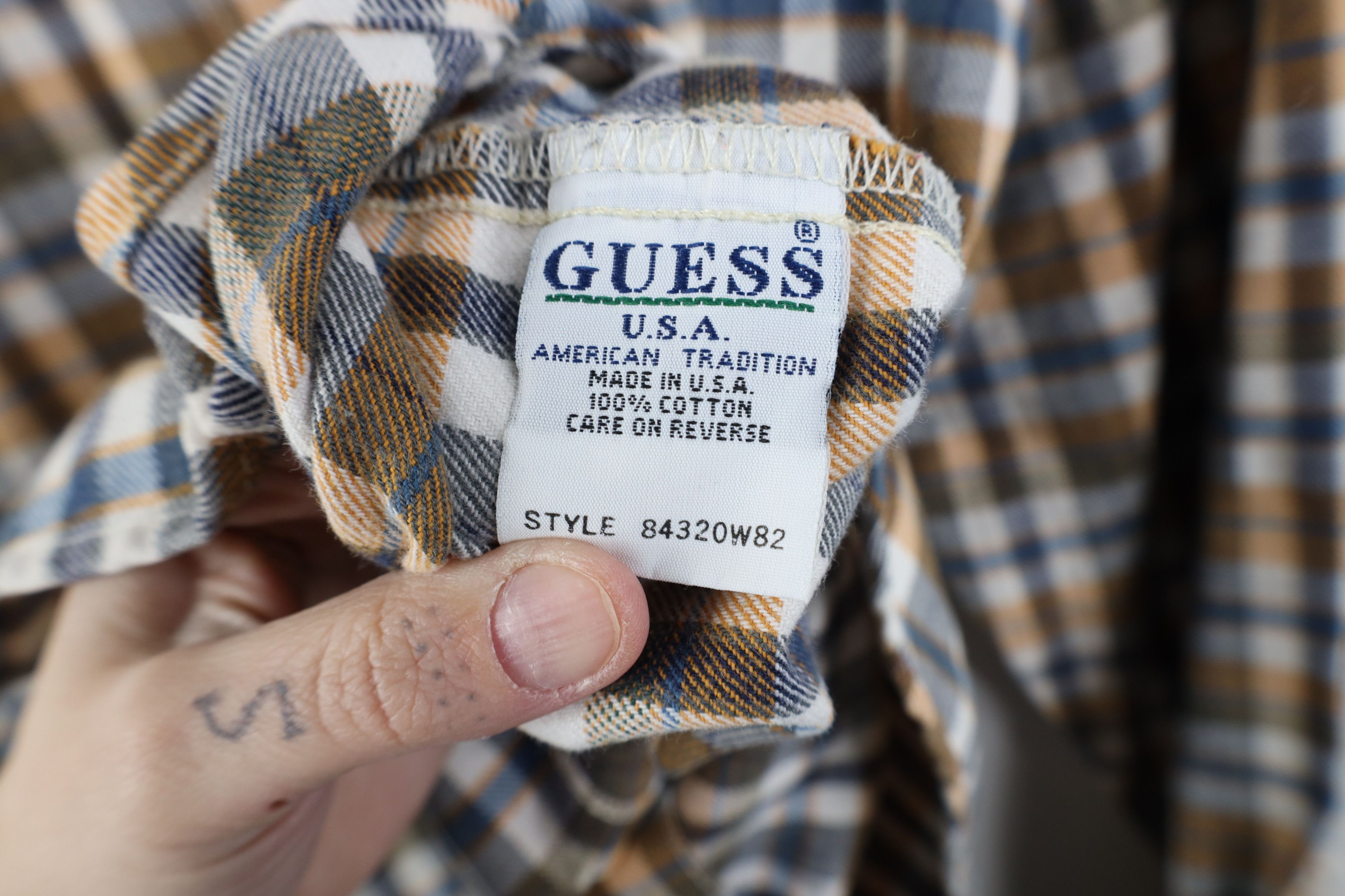 Guess Vintage 90s Guess Heavyweight Flannel Button Shirt Plaid USA Size US XL / EU 56 / 4 - 10 Thumbnail