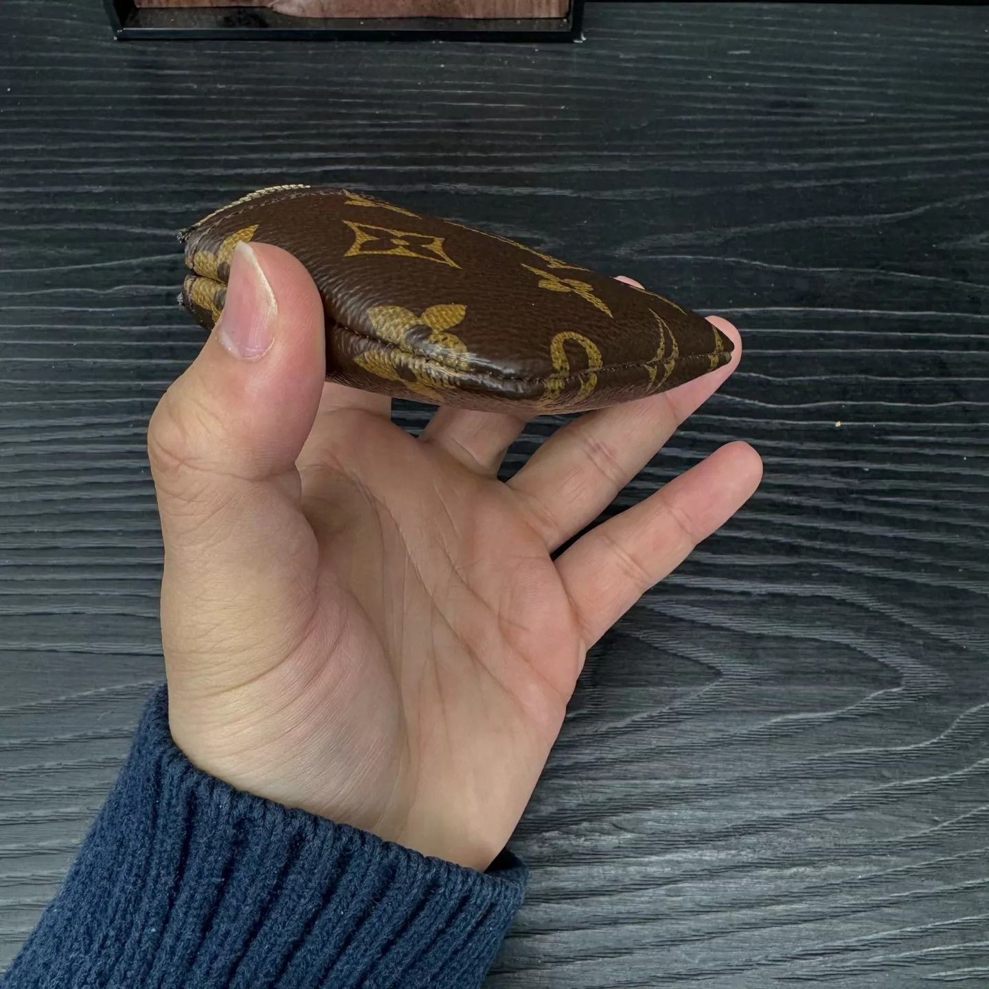 Louis Vuitton LV Monogram Coin Purse Size ONE SIZE - 4 Thumbnail