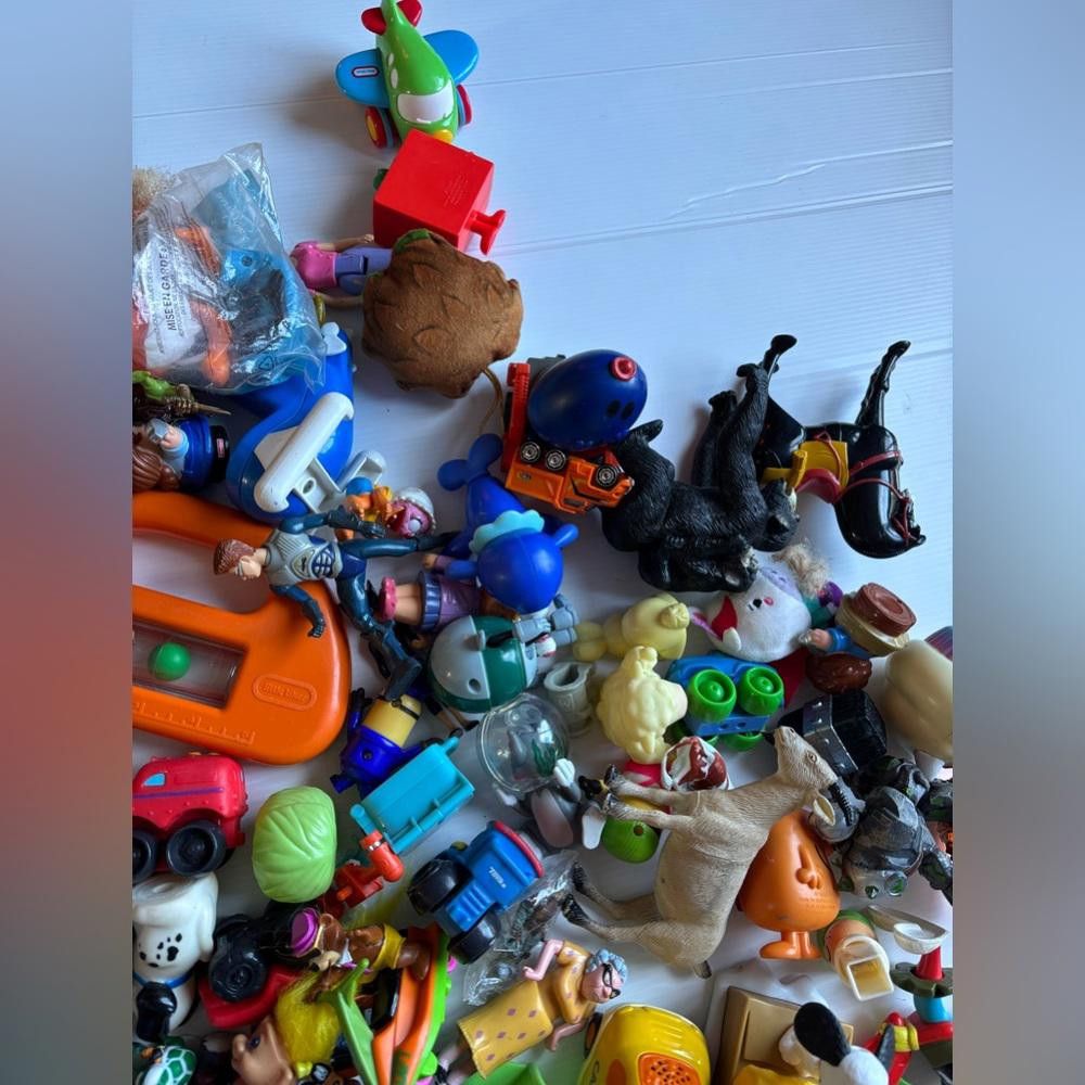 Designer Vintage toy lot, great for resellers Size ONE SIZE - 6 Thumbnail