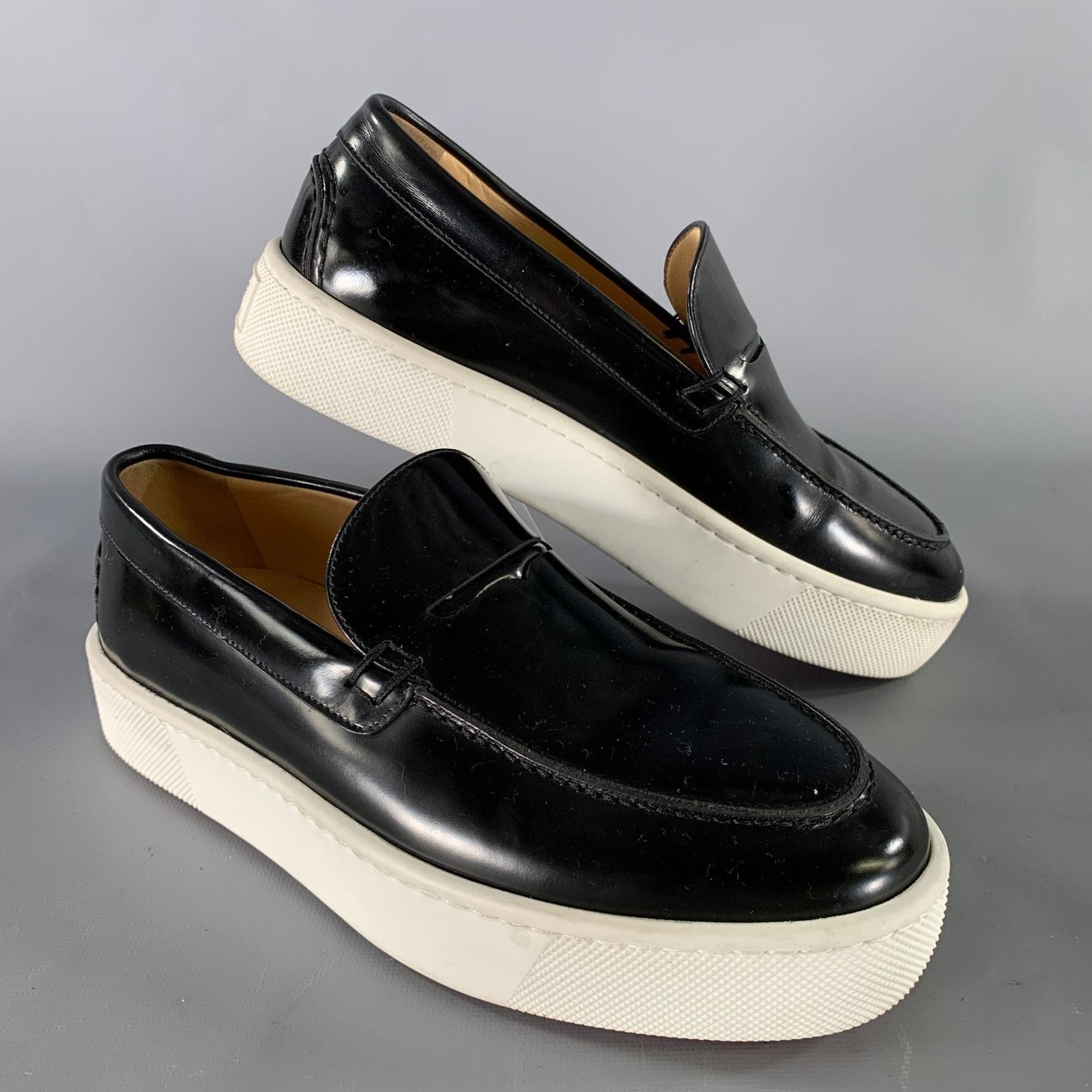 Christian Louboutin CHRISTIAN LOUBOUTIN Black Red Color Block Yacht Loafers Size US 6 / EU 39 - 1 Thumbnail