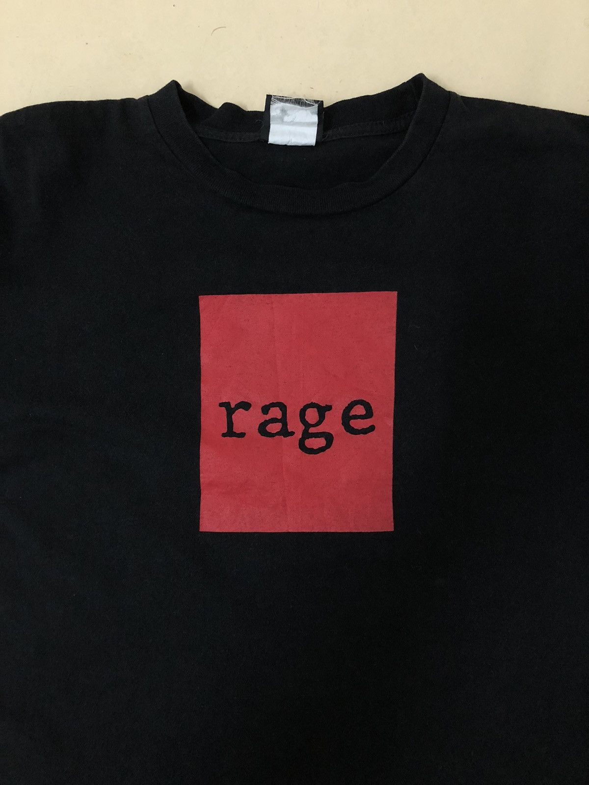 Rage Against The Machine Vintage Rage Against The Machine Band Tee RATM Size US S / EU 44-46 / 1 - 5 Thumbnail