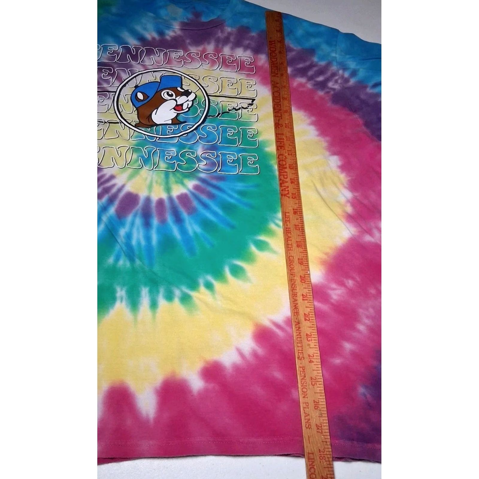 Rainbow BUC-EE'S Shirt Men XL Rainbow Tie Dye Gas Station Travel Superstore Graphic Print Crew Neck Short Sleeve Multicolor Cotton Logo Pattern Size US XL / EU 56 / 4 - 7 Thumbnail